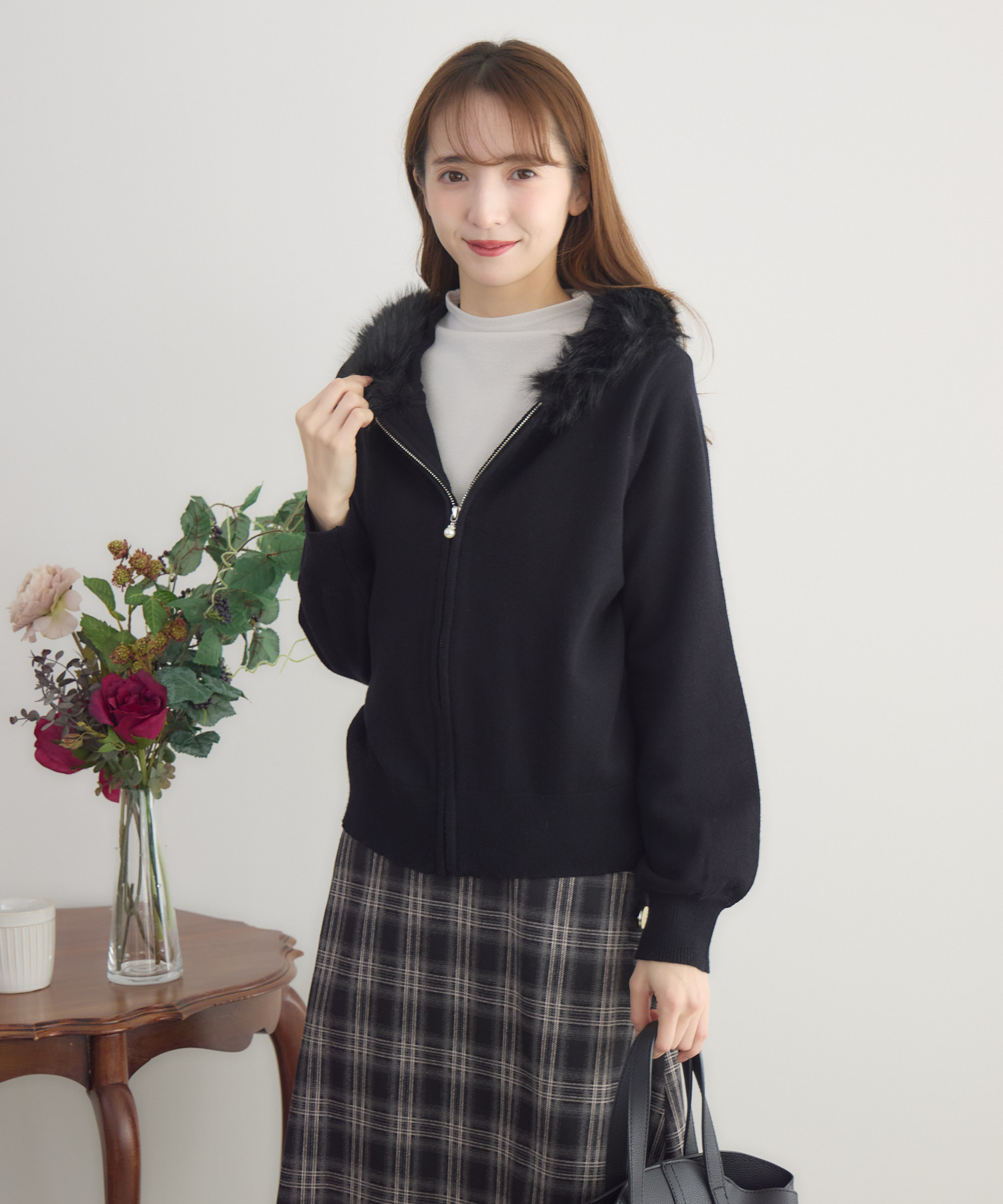 ファー付きアンゴラライクジップパーカー | IKG crossing