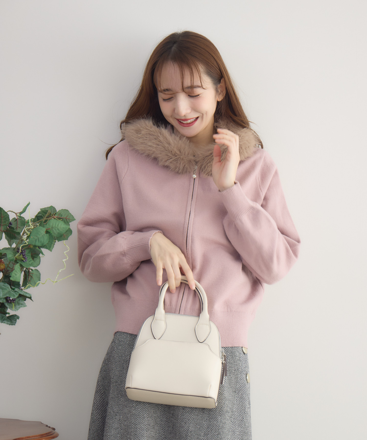 ファー付きアンゴラライクジップパーカー | IKG crossing