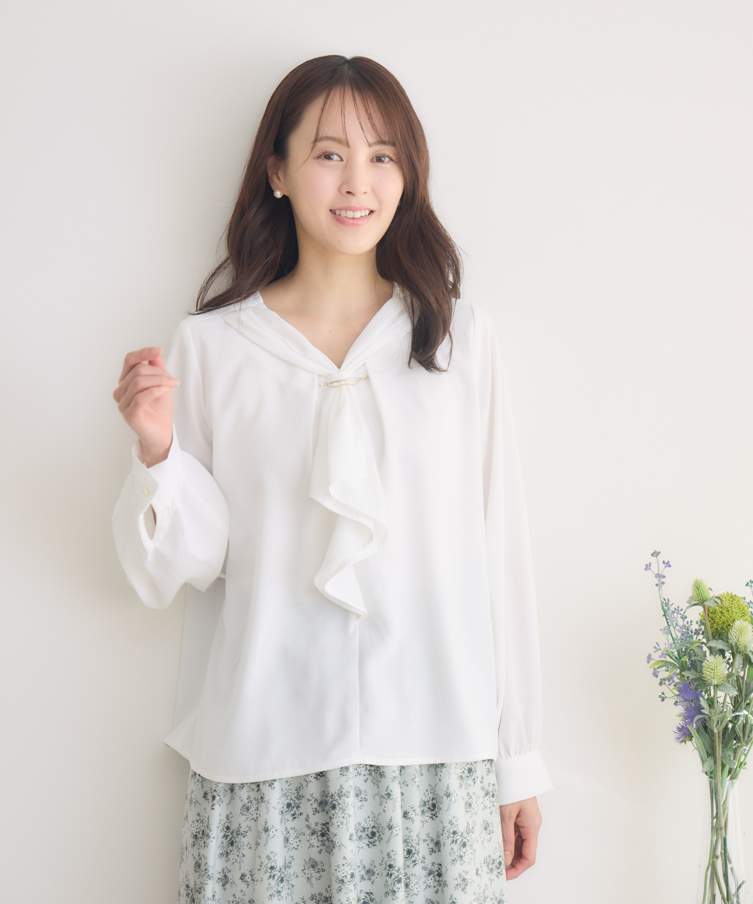 チェーン付きボウタイブラウス | IKG crossing