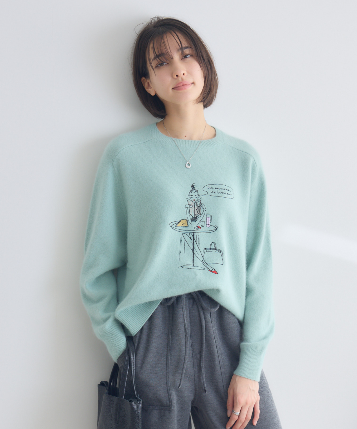 グランピエ　ラグ　刺繍 ラグ ラグマット ウィルトン織 クラシック 柄 エジプト製 約 130×190cm