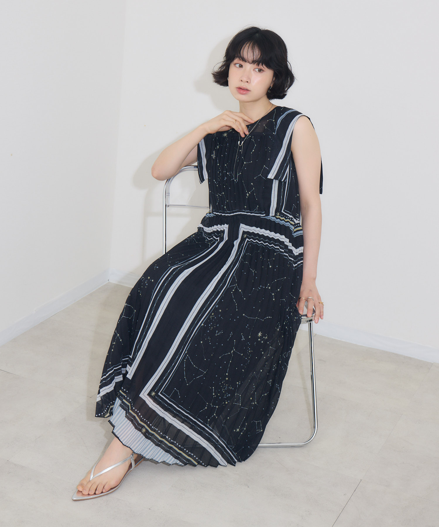 洗濯機洗い可】キャサリンロススタープリントワンピース / KATHARINE