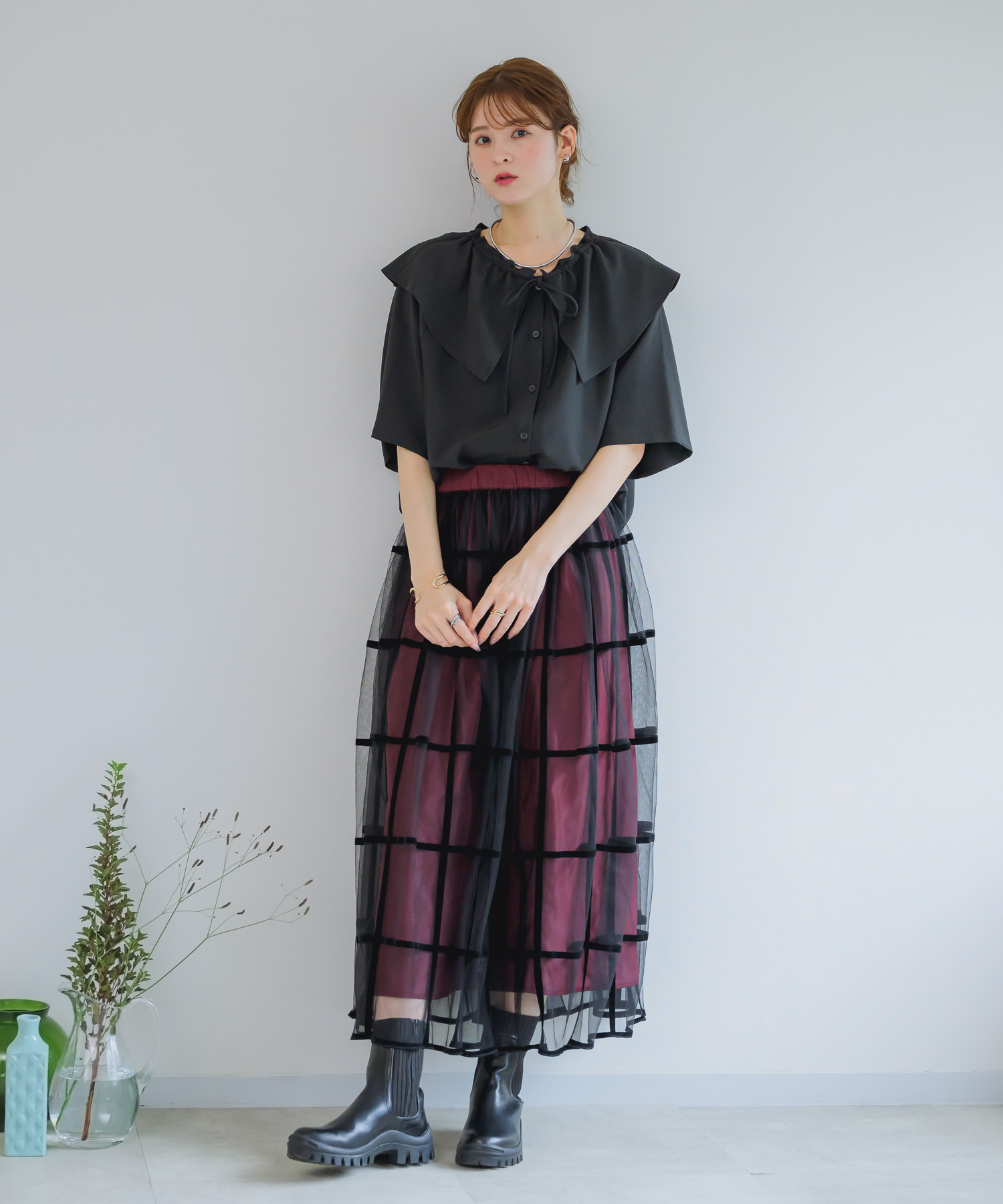 【新品未使用】eldo  ビッグカラーブラウス　ブラック ビッグカラーブラウスblack | eldo