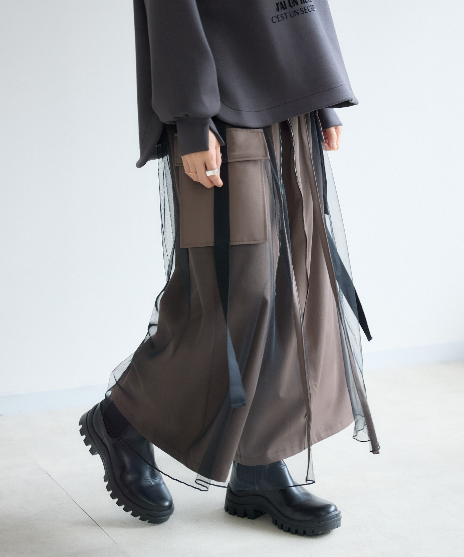 メッシュワークZIPパンツ / Pillini | IKG crossing