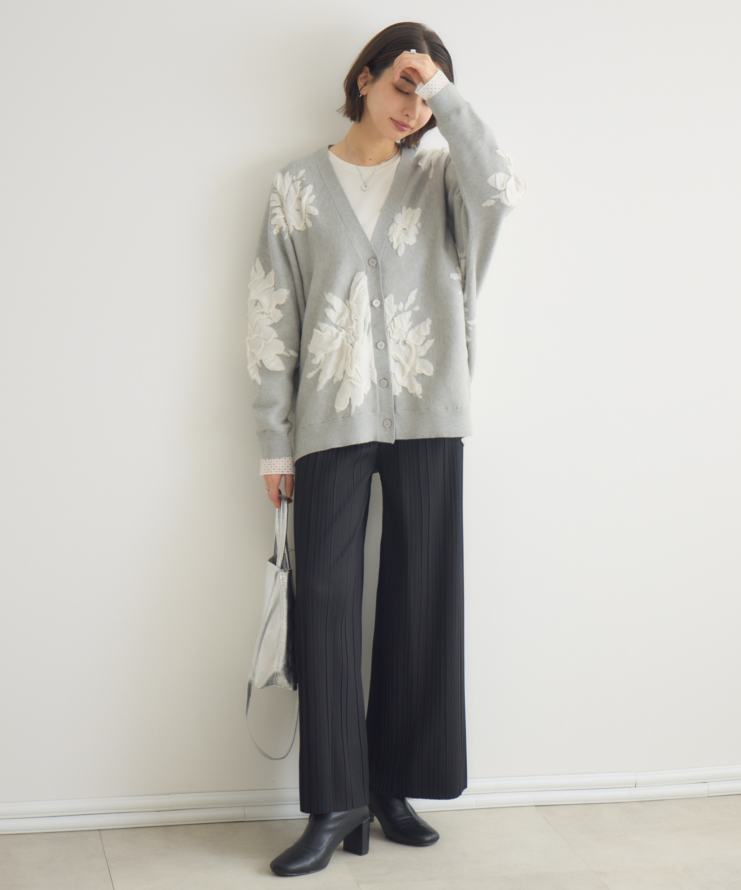 定価40700円【新品】レディースMブリーフィング シャツ＆パンツセット 裏微起毛プリーツパンツ / Pillini | IKG crossing