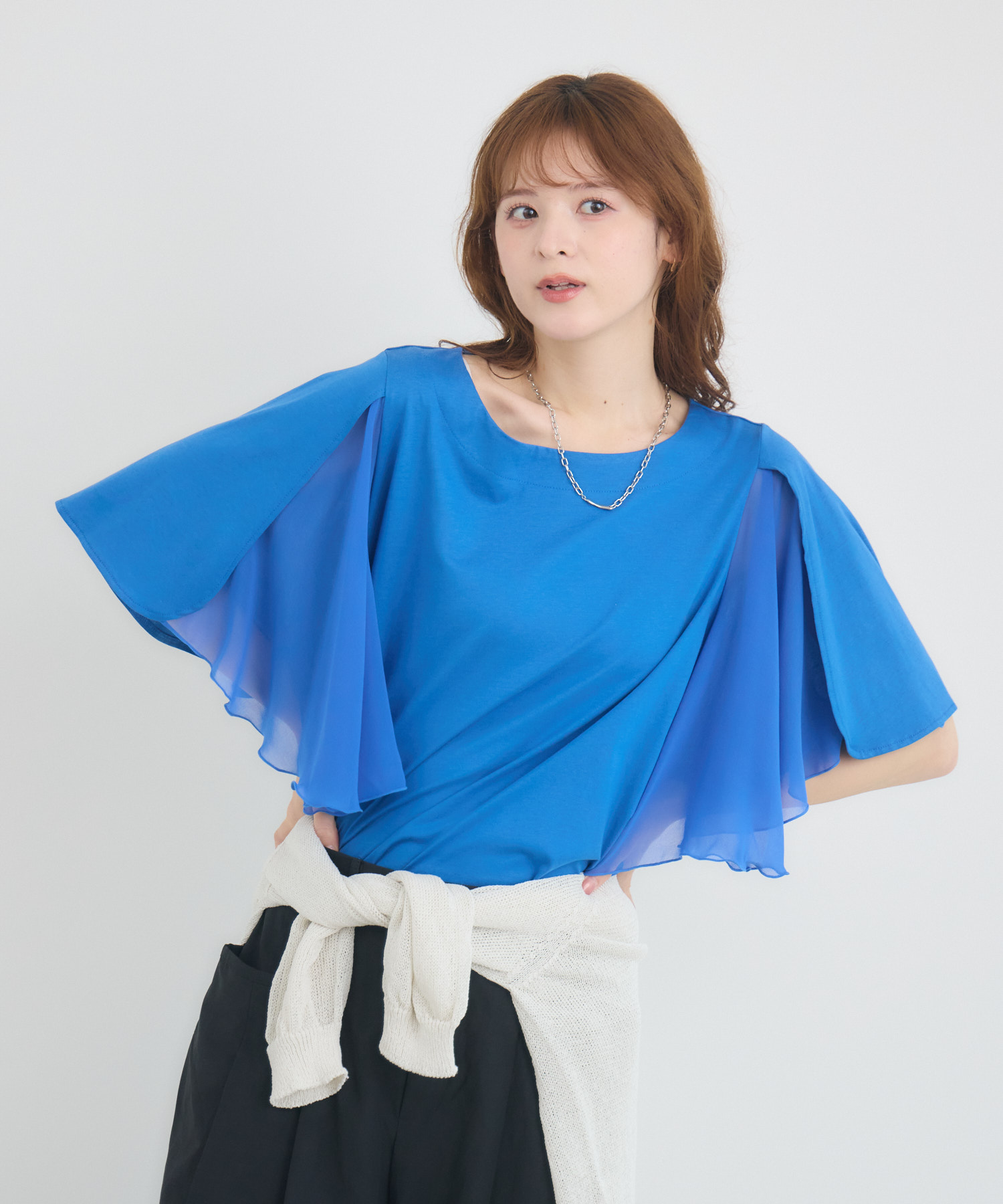 凡　センソユニコ　カットソー　コットン　ウール混　変形　刺繍　フレア　ワイド 返品送料0円】異素材フレアスリーブカットソー / Pillini | IKG crossing