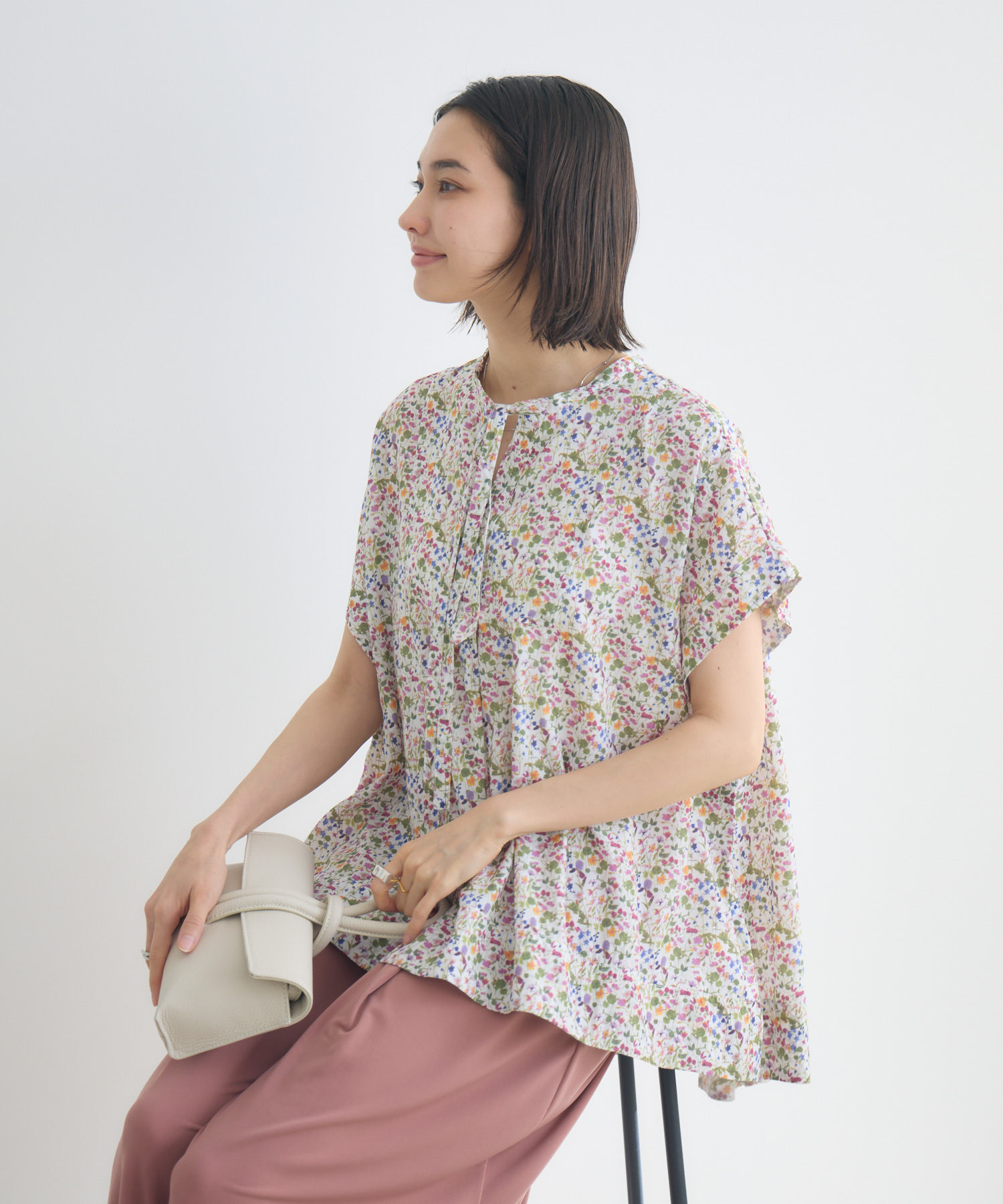 アソートスカーフプリント半袖ブラウス / KATHARINE ROSS | IKG crossing