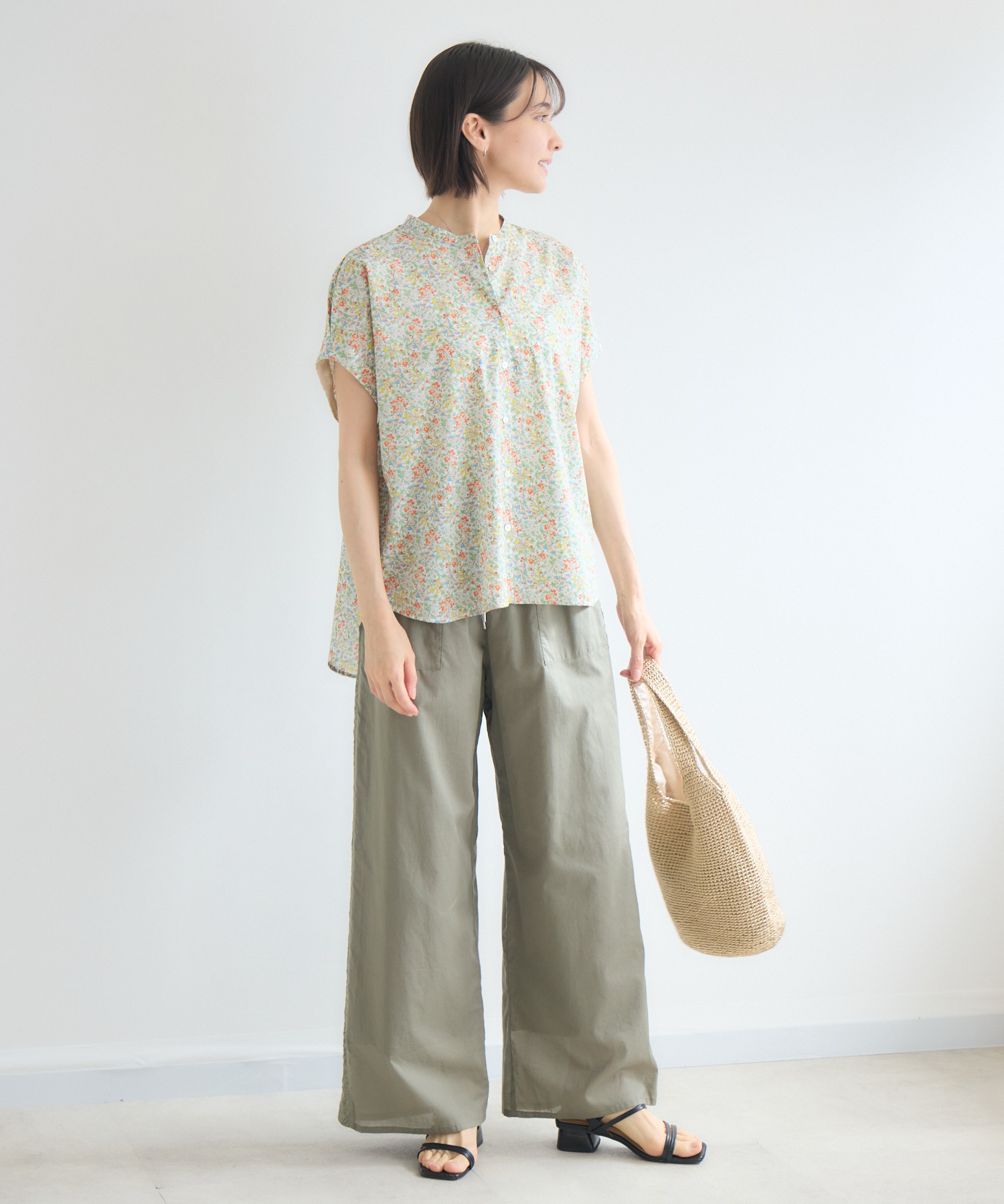 MADE IN JAPAN】NAZANIN/ナザニン プリントブラウスMade With Liberty 
