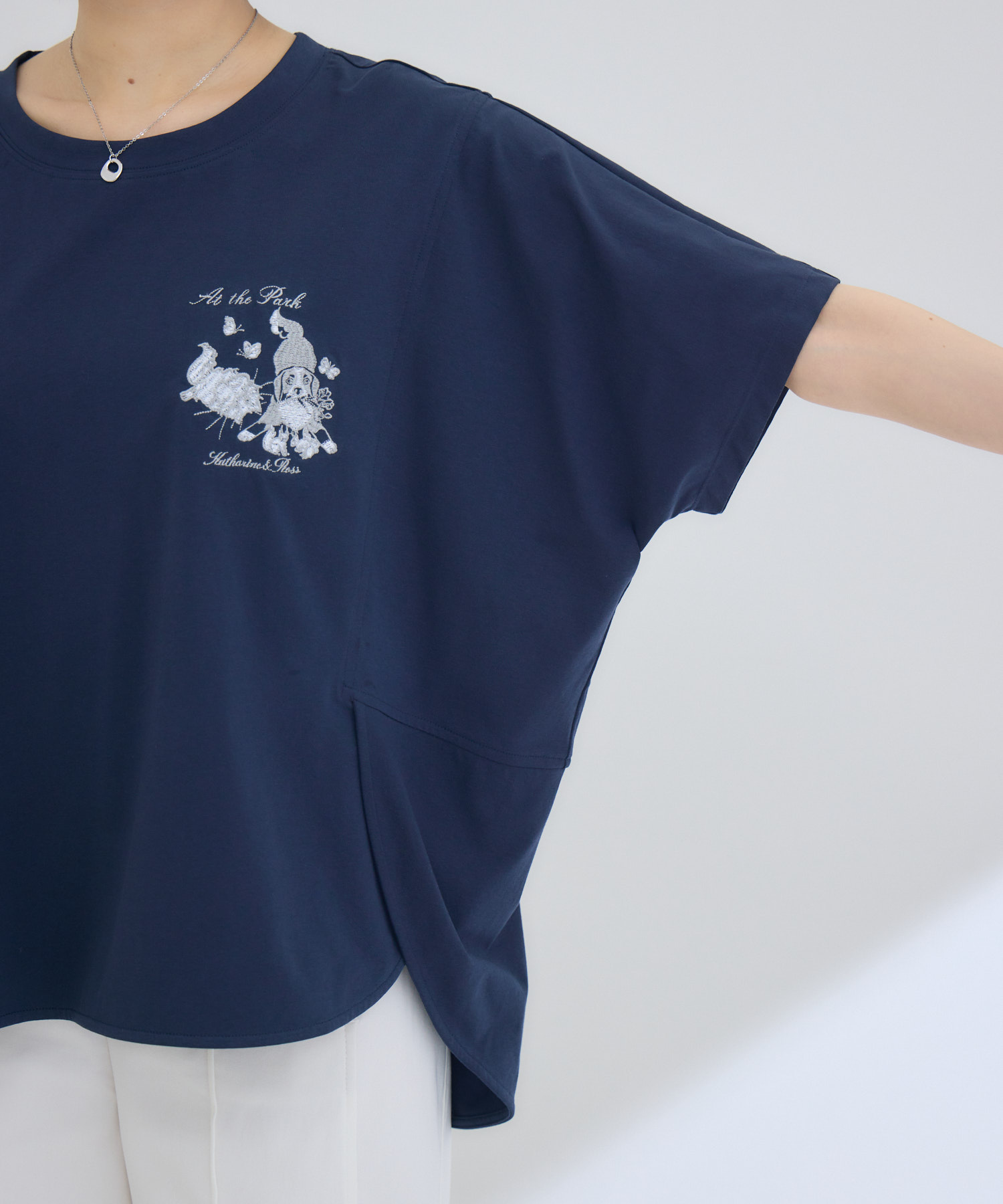 キャサリンちゃんロスくん】ーAt the Parkー embTシャツ / KATHARINE