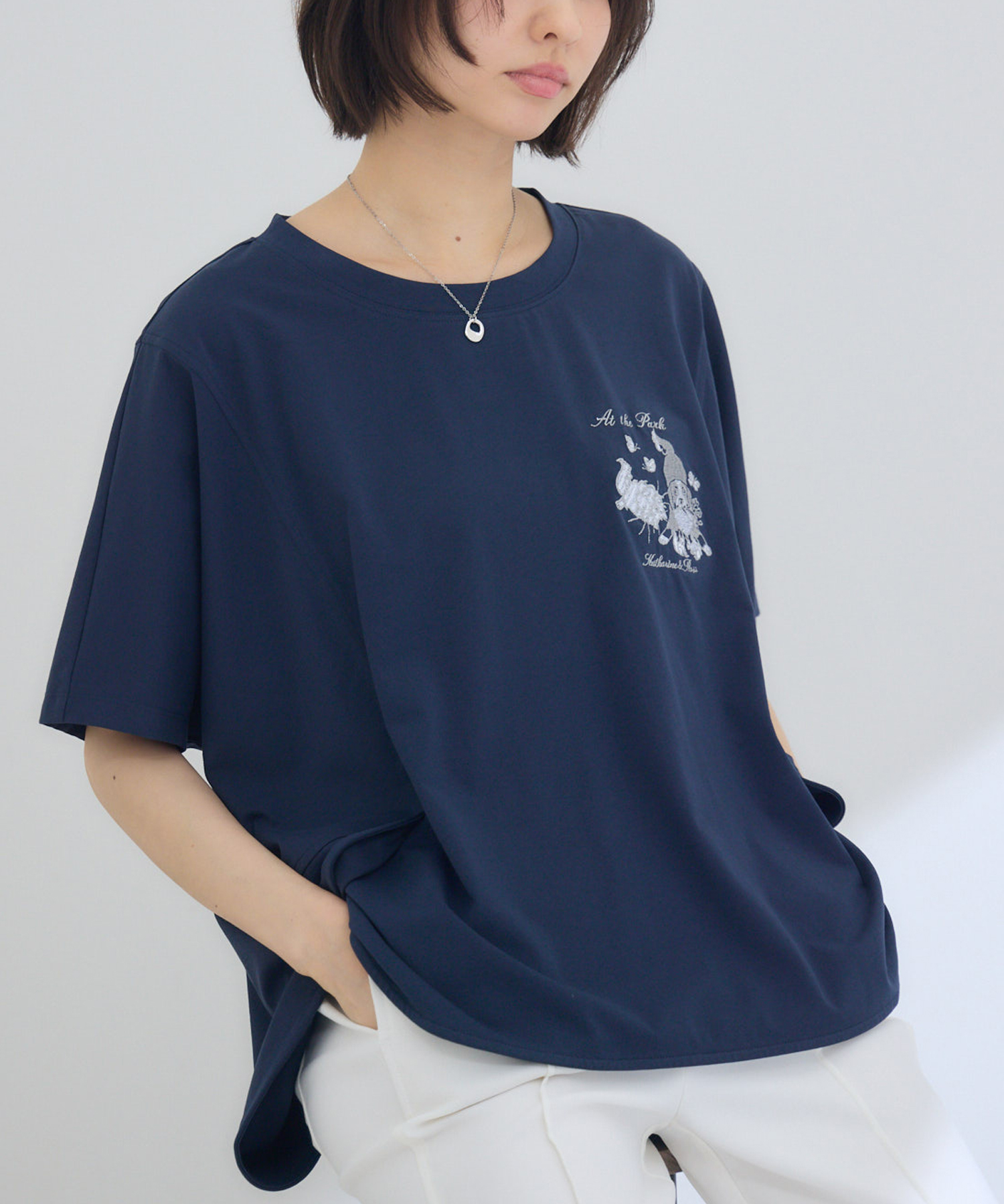 キャサリンちゃんロスくん】ーAt the Parkー embTシャツ / KATHARINE
