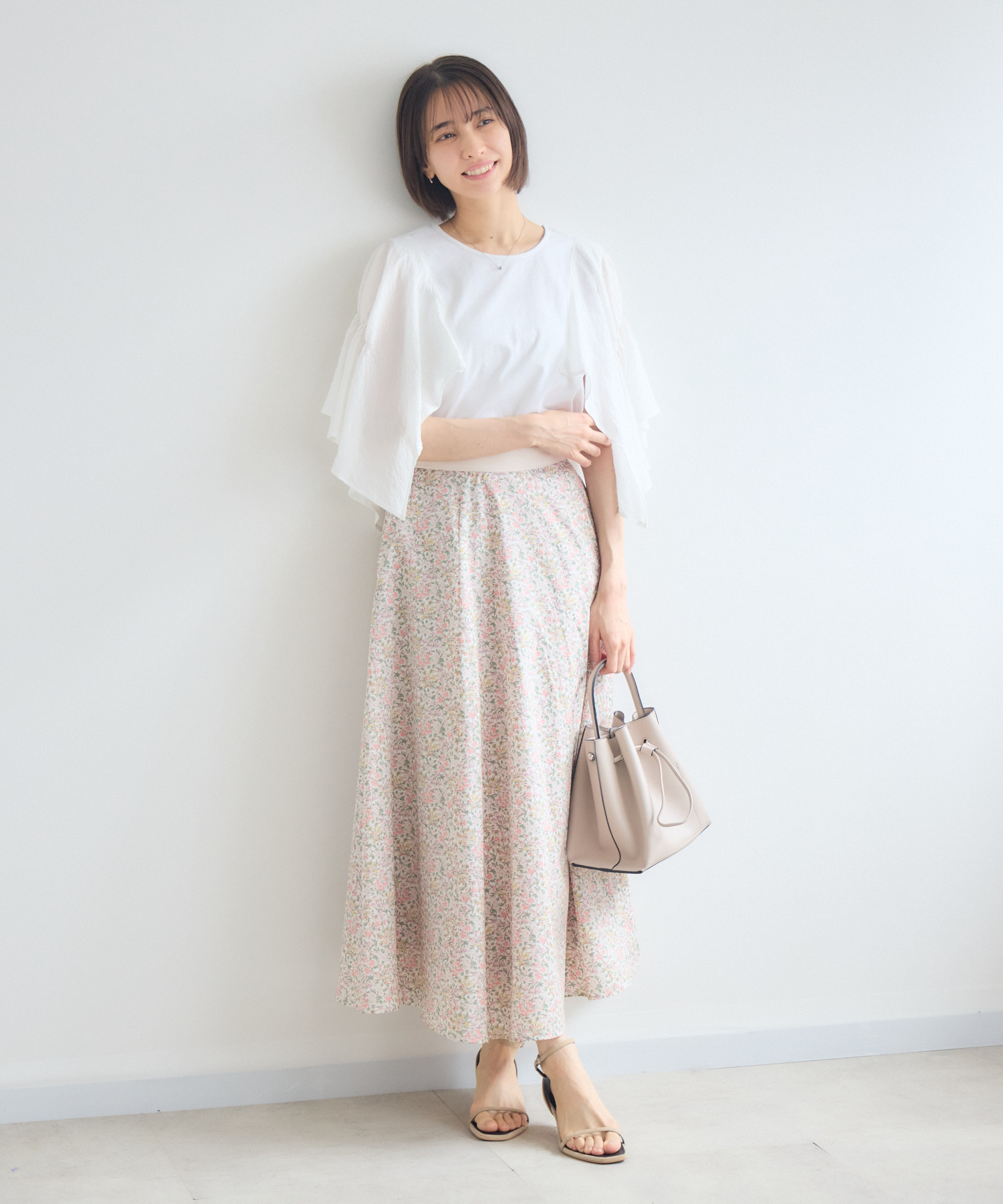 予約】【抗菌・防油・防汚・防水】三防加工ギャザーフレア袖カットソー
