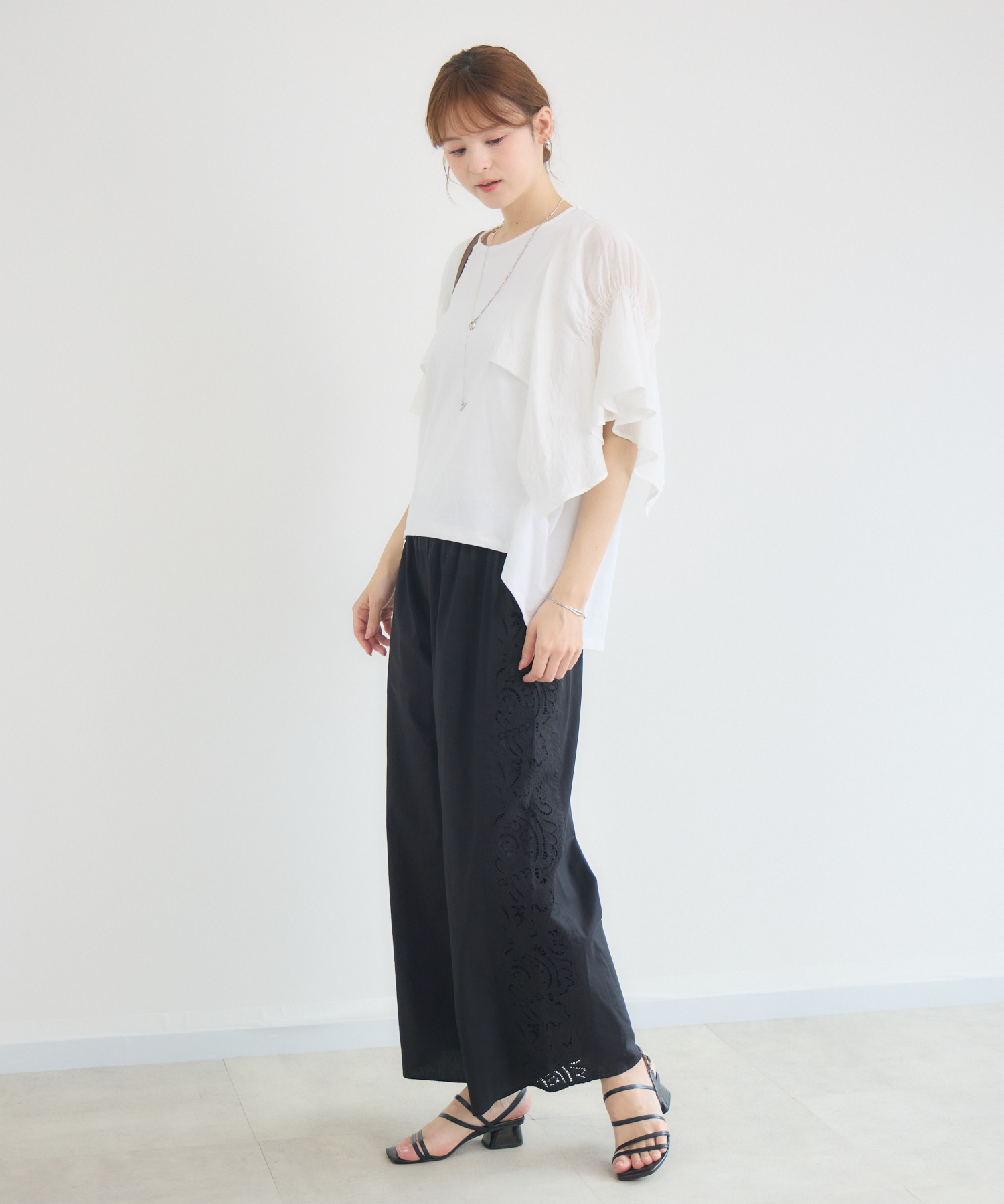 予約】【抗菌・防油・防汚・防水】三防加工ギャザーフレア袖カットソー