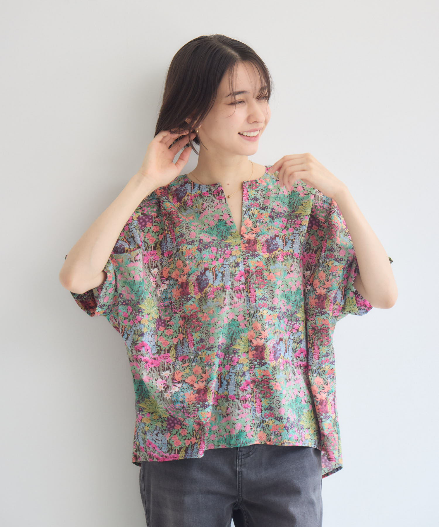 日本製】 LIBERTY FABRICS タックスリーブブラウス / KATHARINE ROSS