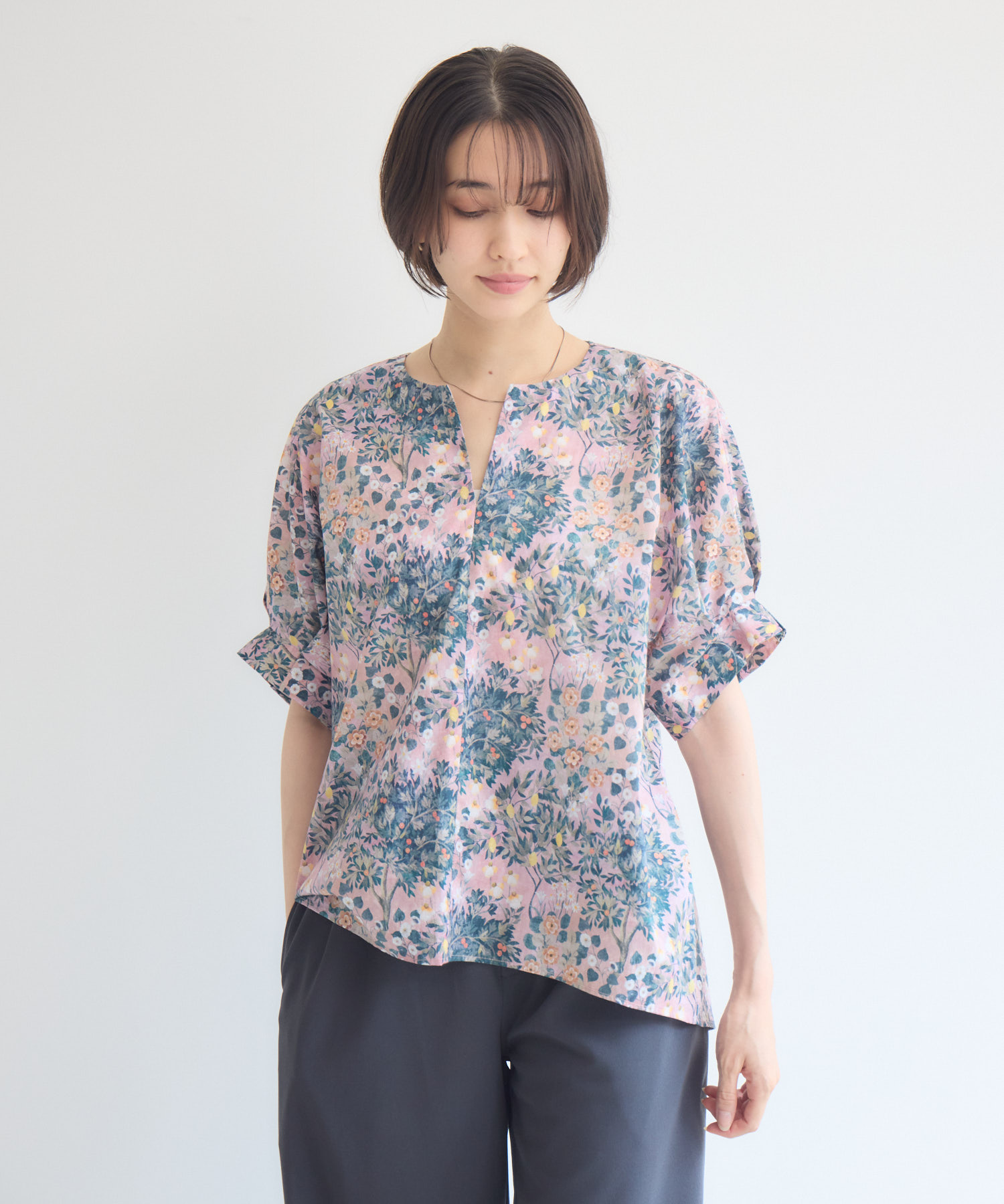 日本製】 LIBERTY FABRICS タックスリーブブラウス / KATHARINE ROSS