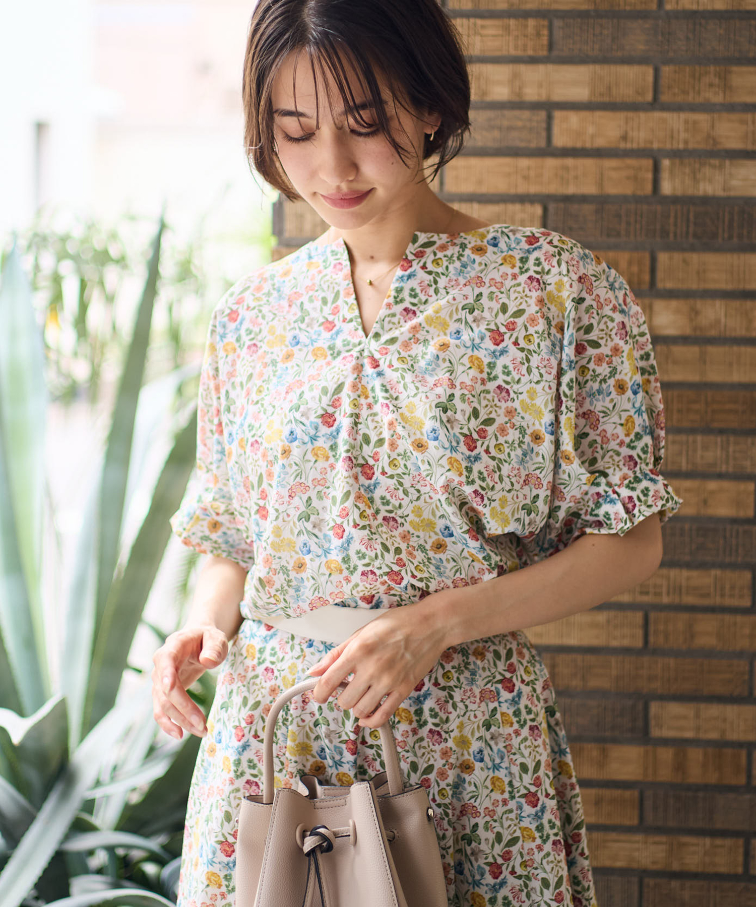 日本製】 LIBERTY FABRICS タックスリーブブラウス / KATHARINE ROSS