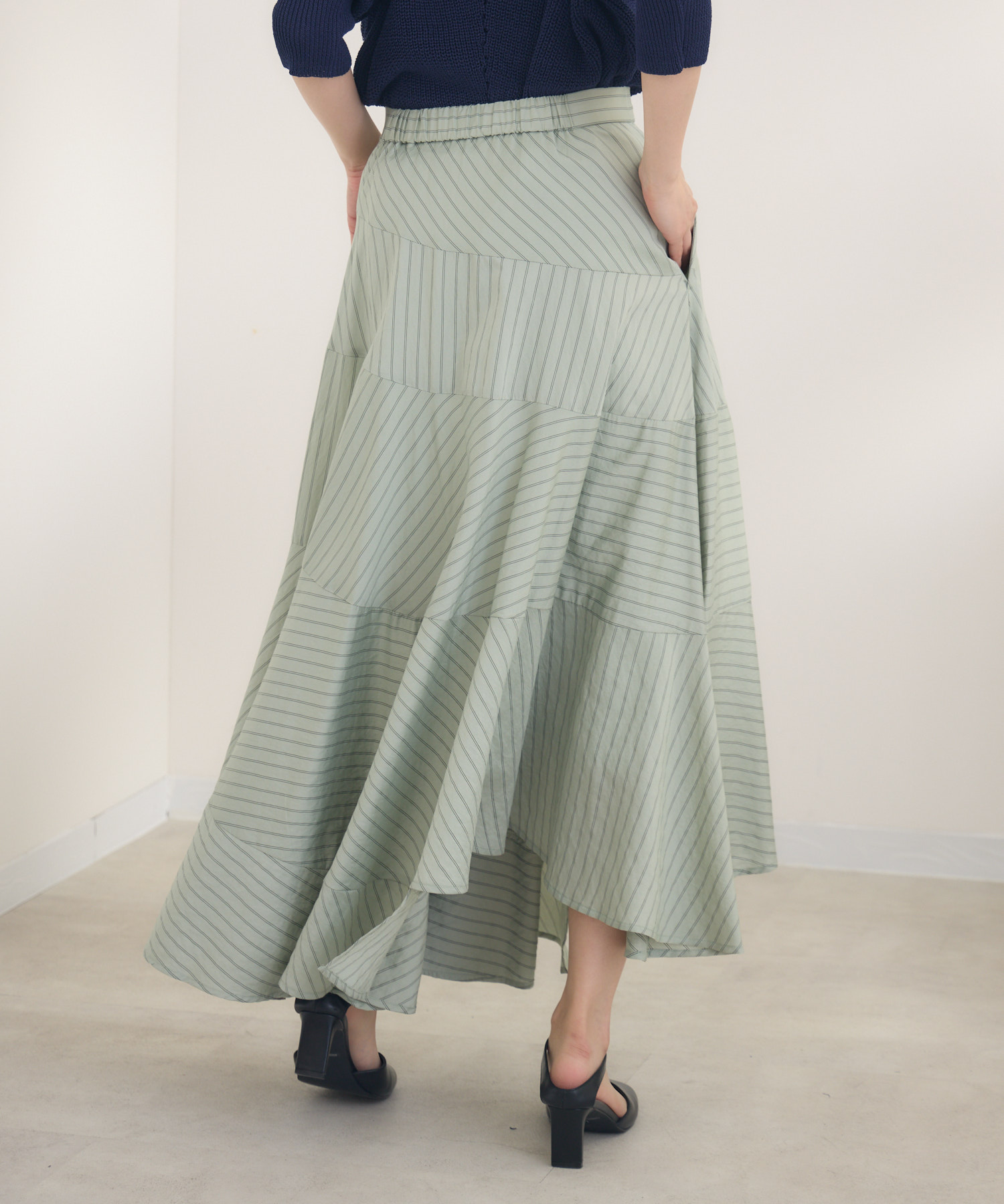 残りわずか】アシメフレアストライプスカート | IKG crossing