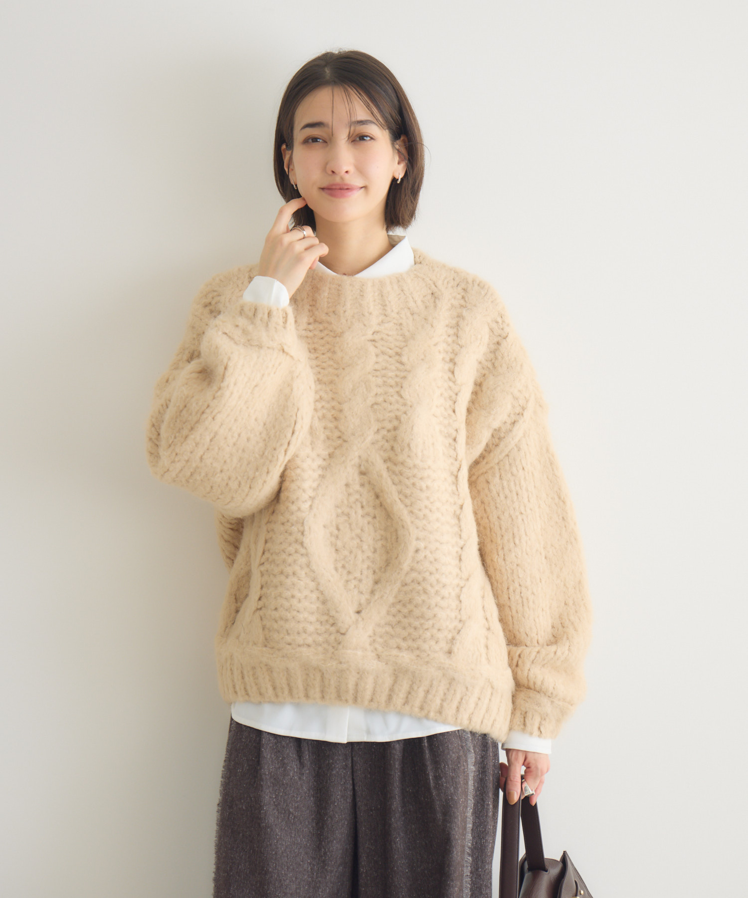 残りわずか】ふわふわローゲージケーブルニット | IKG crossing