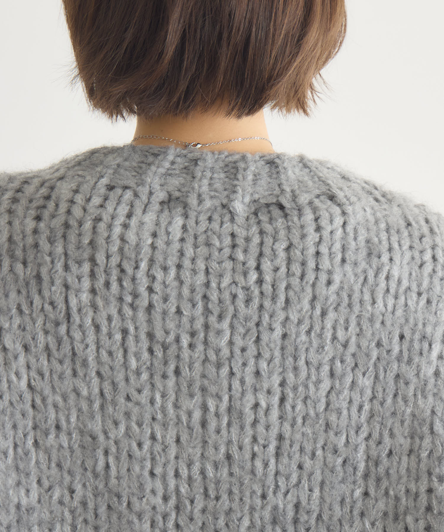 残りわずか】ふわふわローゲージケーブルニット | IKG crossing