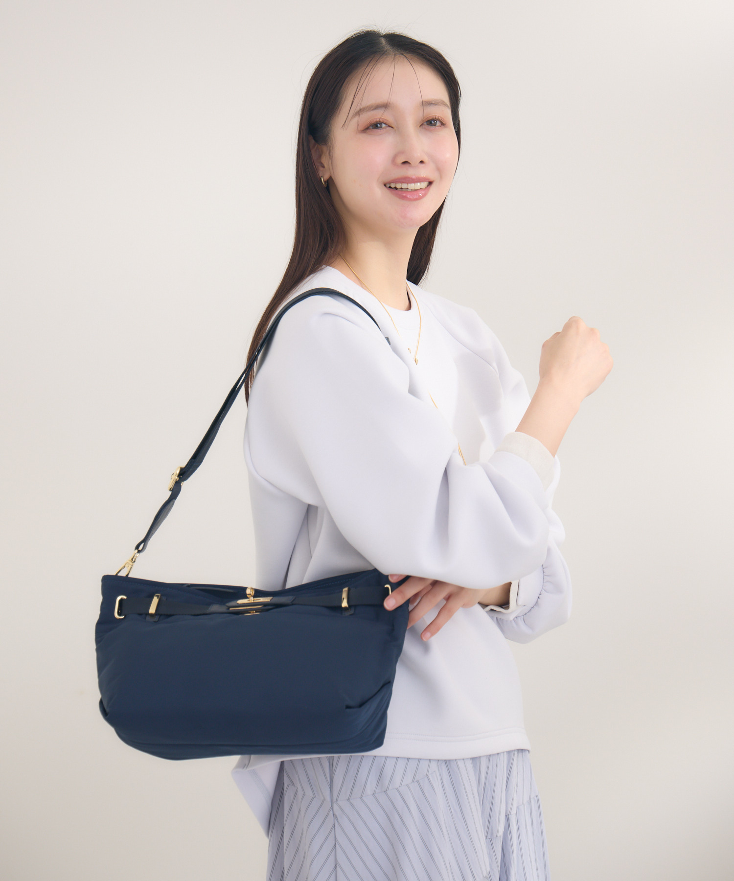 story.】ベルトデザインショルダーバッグ | IKG crossing