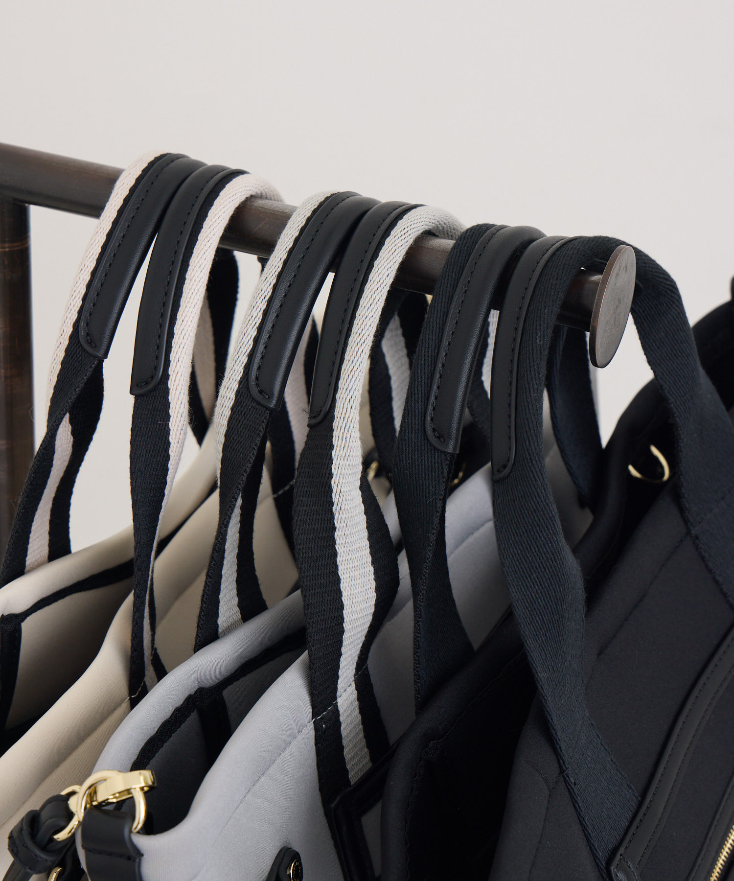 TREASURE TOPKAPI 】ネオプレン フロントポケット2WAYショルダー付き