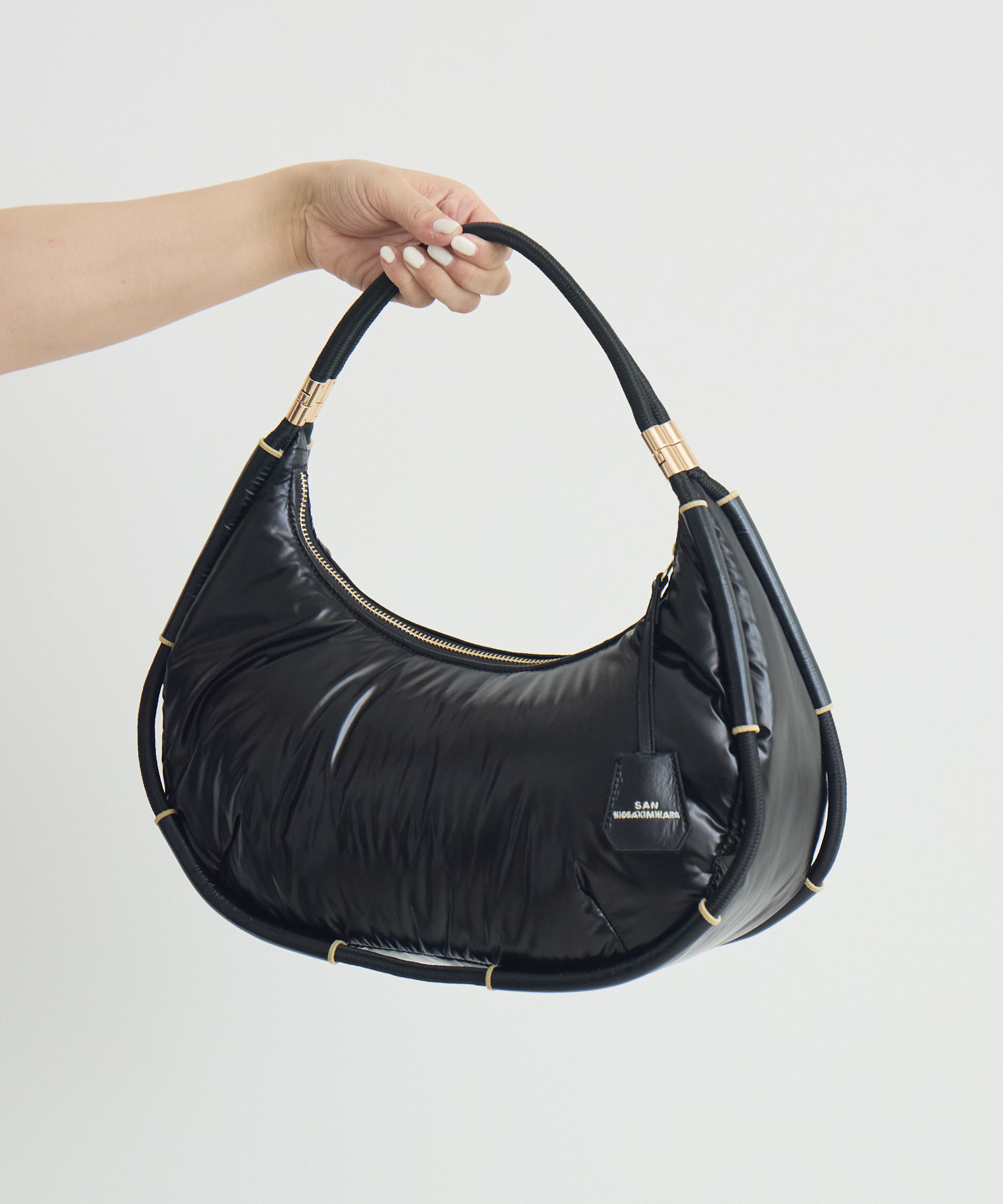 残りわずか】【SAN HIDEAKIMIHARA】中綿ポリウレタン ショルダーバッグ