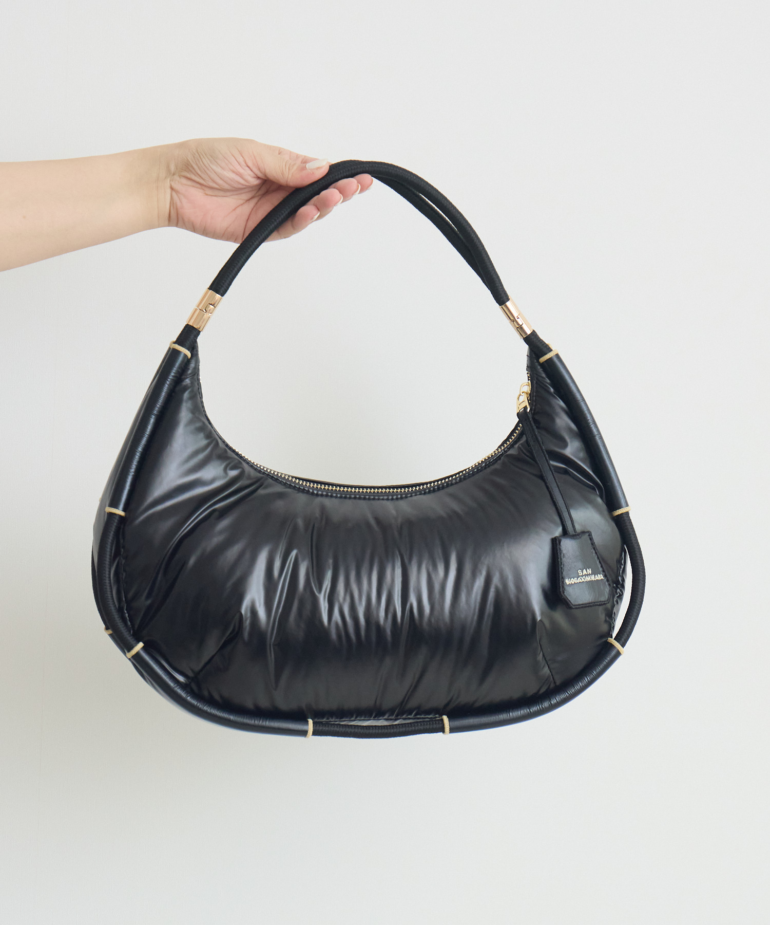 残りわずか】【SAN HIDEAKIMIHARA】中綿ポリウレタン ショルダーバッグ