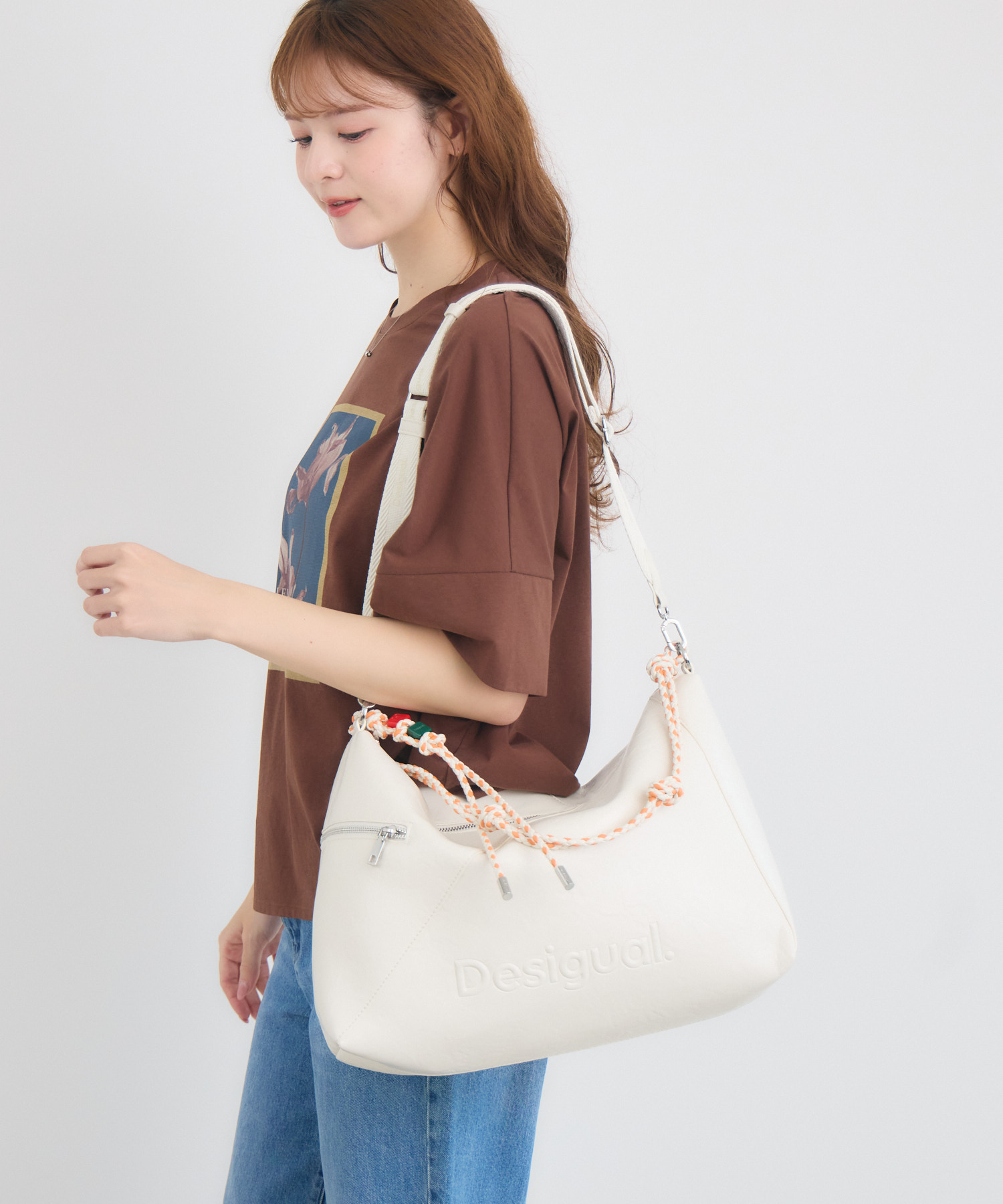 残りわずか】【Desigual】ハーフロゴショルダーバッグ M | IKG crossing