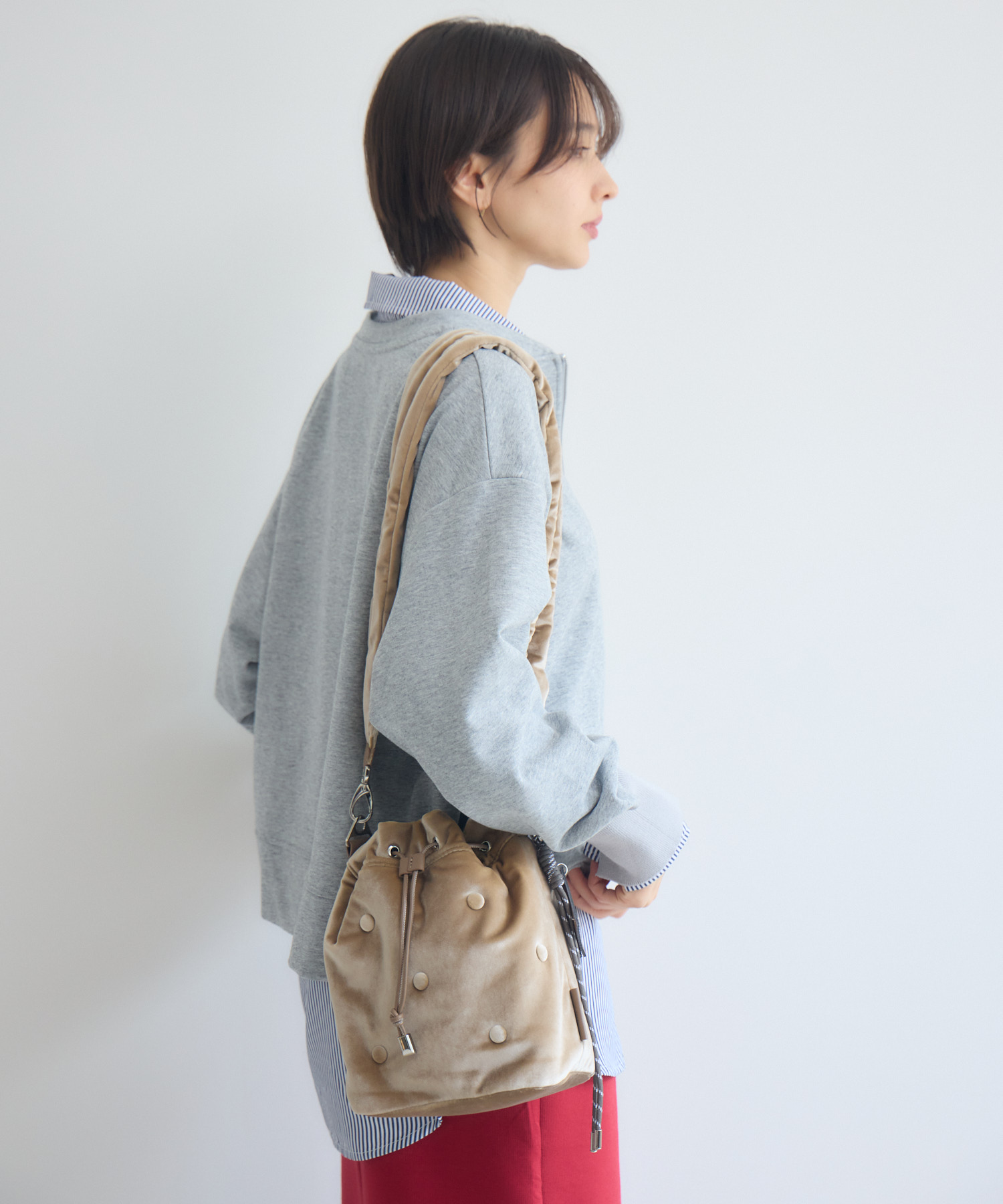 story.】ギャザーストラップ巾着ショルダーバックバッグ | IKG crossing