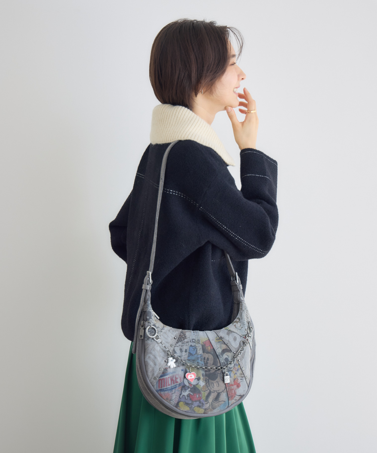 Desigual】MICKEY ハーフムーン型デニムショルダーバッグ | IKG crossing