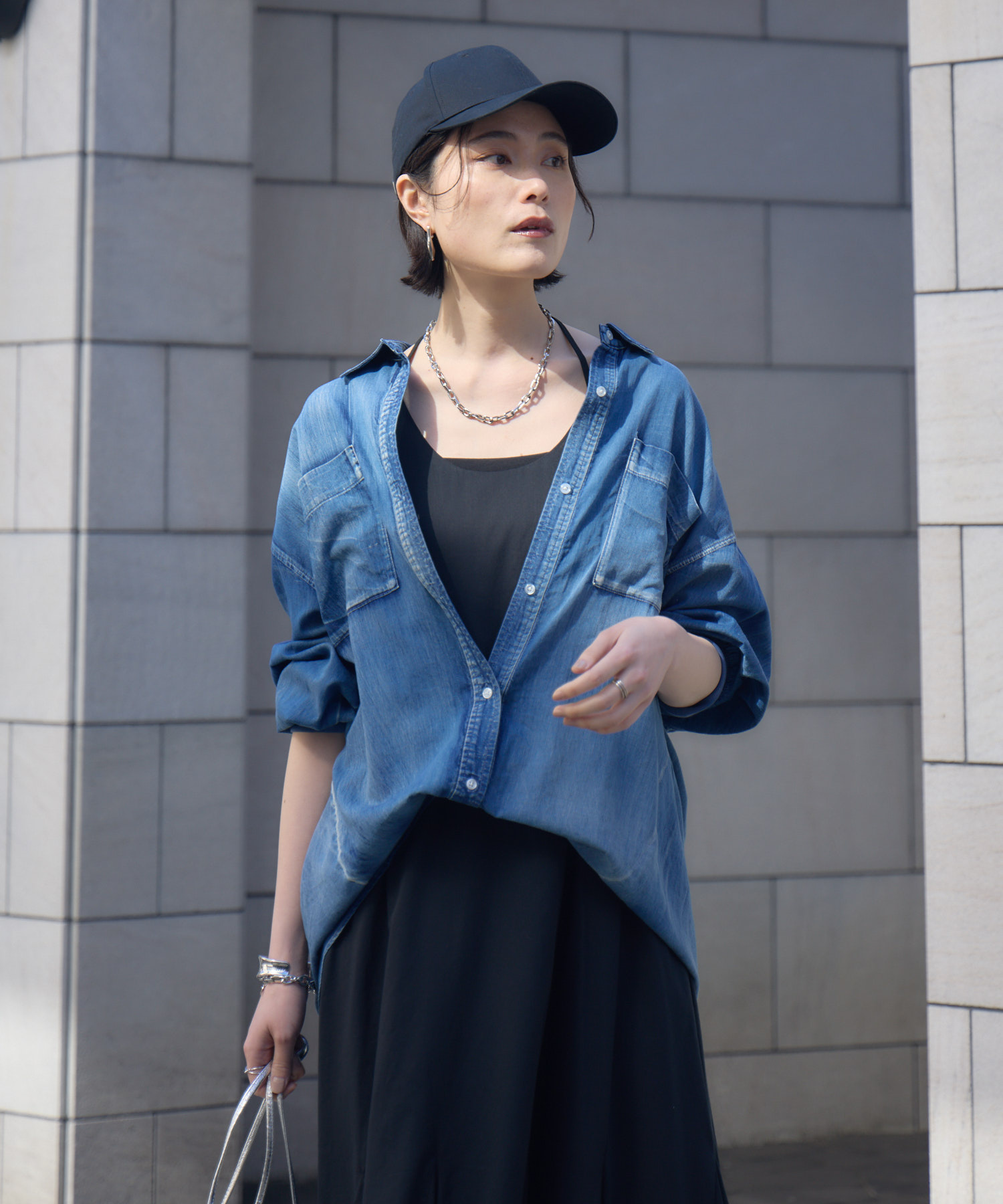 Dignite Collier 袖リブシアーデニムスナップボタン付シャツ | IKG 