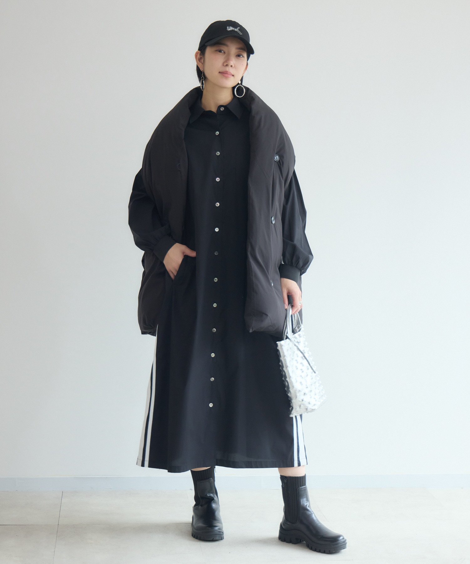 お値引き中‼️ ✨新品✨ MunsingWear♡おしゃれベスト♡ CYAN ストールライクダウンベスト | IKG crossing