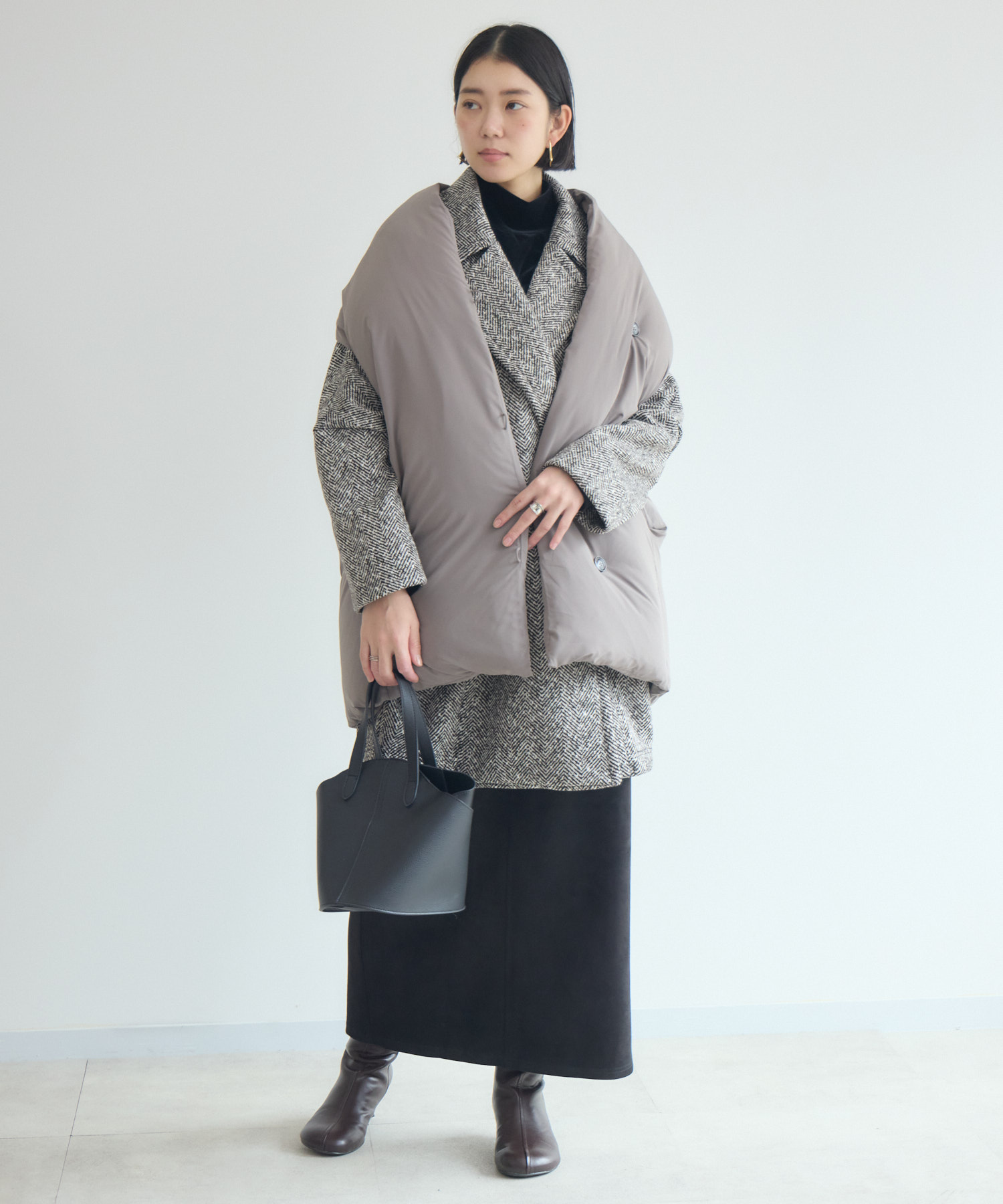 CYAN ストールライクダウンベスト | IKG crossing