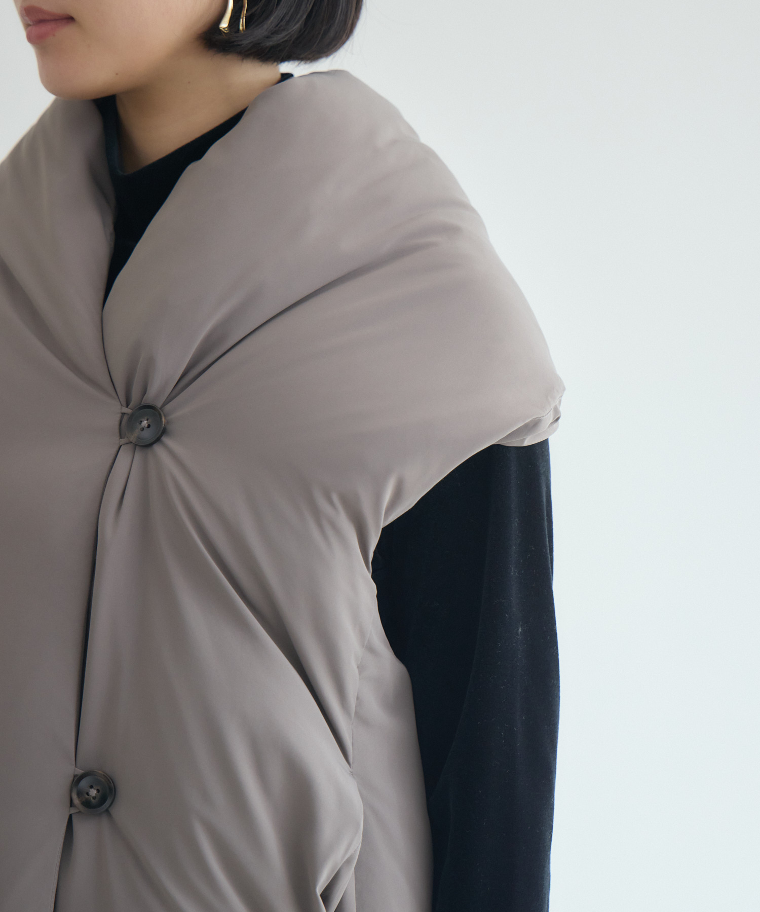 CYAN ストールライクダウンベスト | IKG crossing