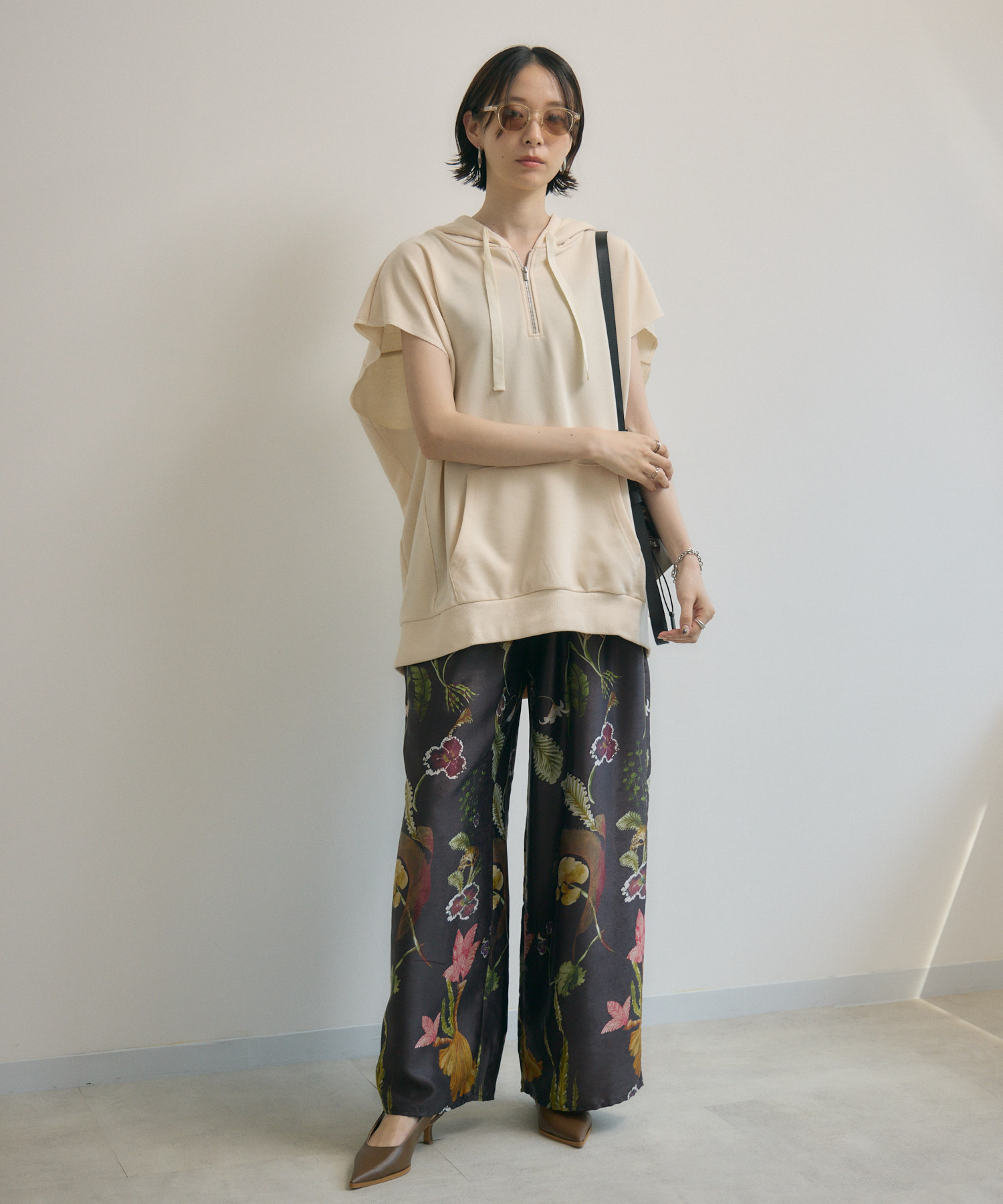 cloche ボタニカル柄ワイドパンツ | IKG crossing
