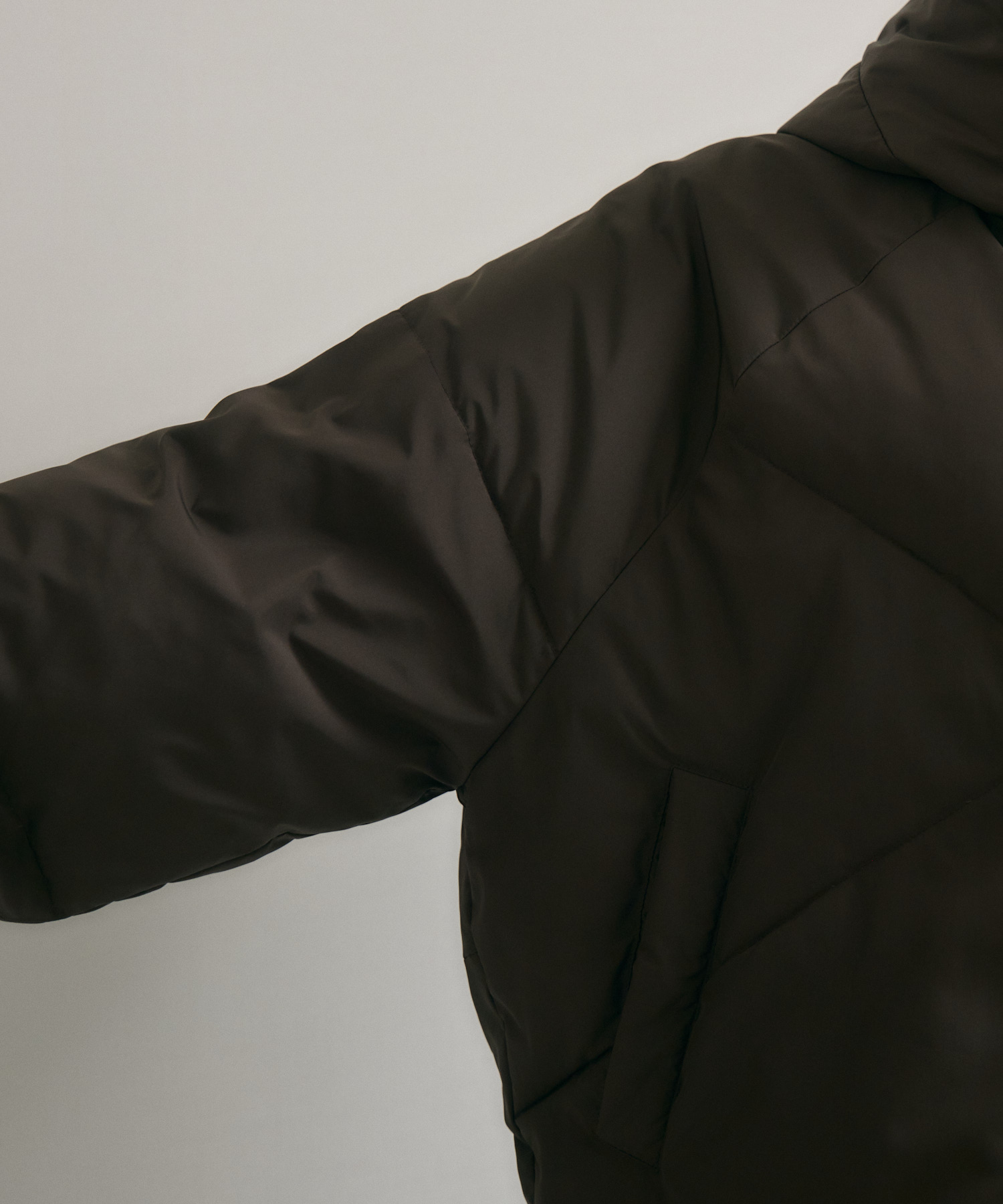 cloche 発熱中綿混ダウンジャケット | IKG crossing