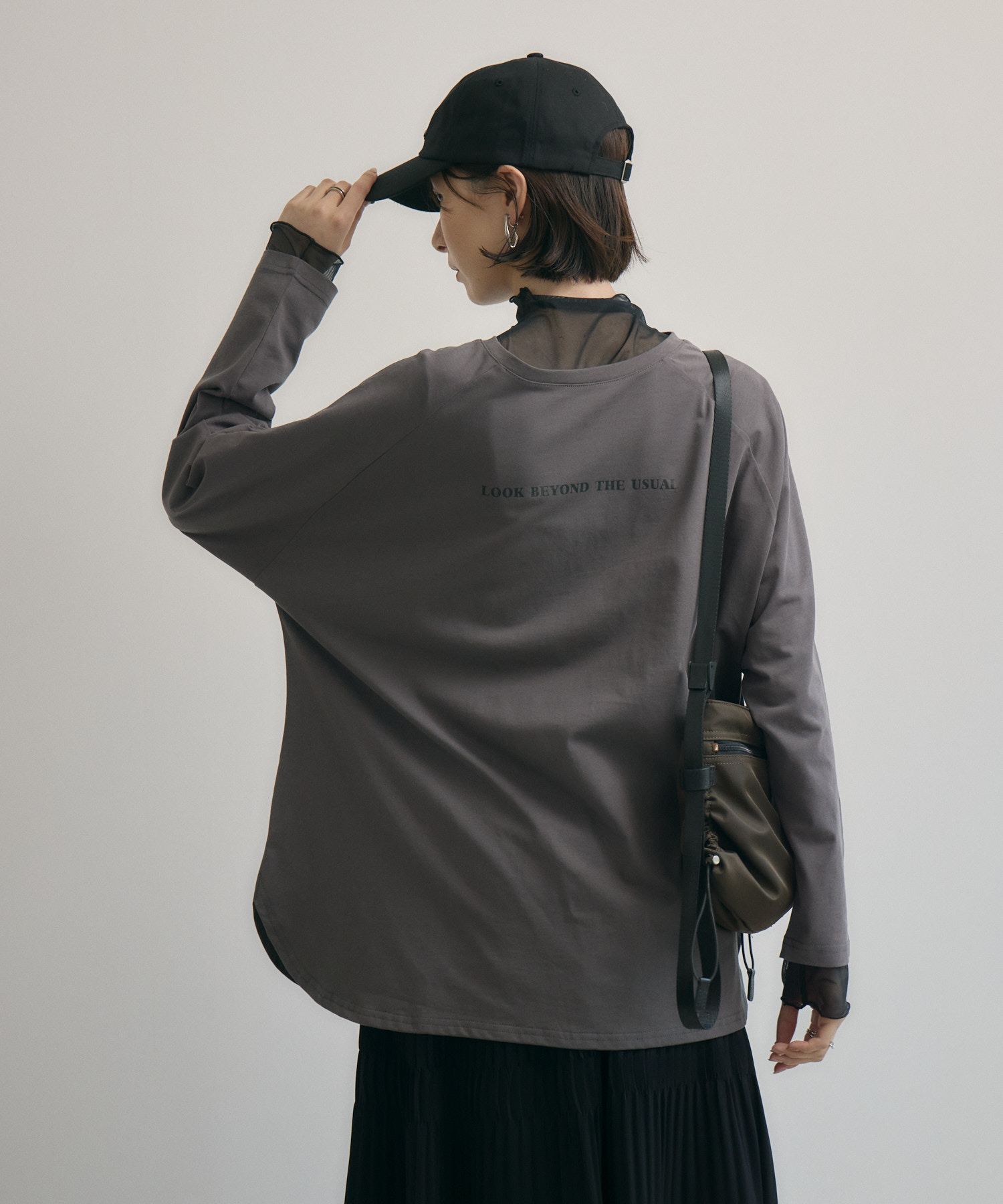 【Dignite collier】メッシュレイヤード Tシャツ　ブラック Dignite collier】メッシュレイヤード Tシャツ ブラック - メルカリ