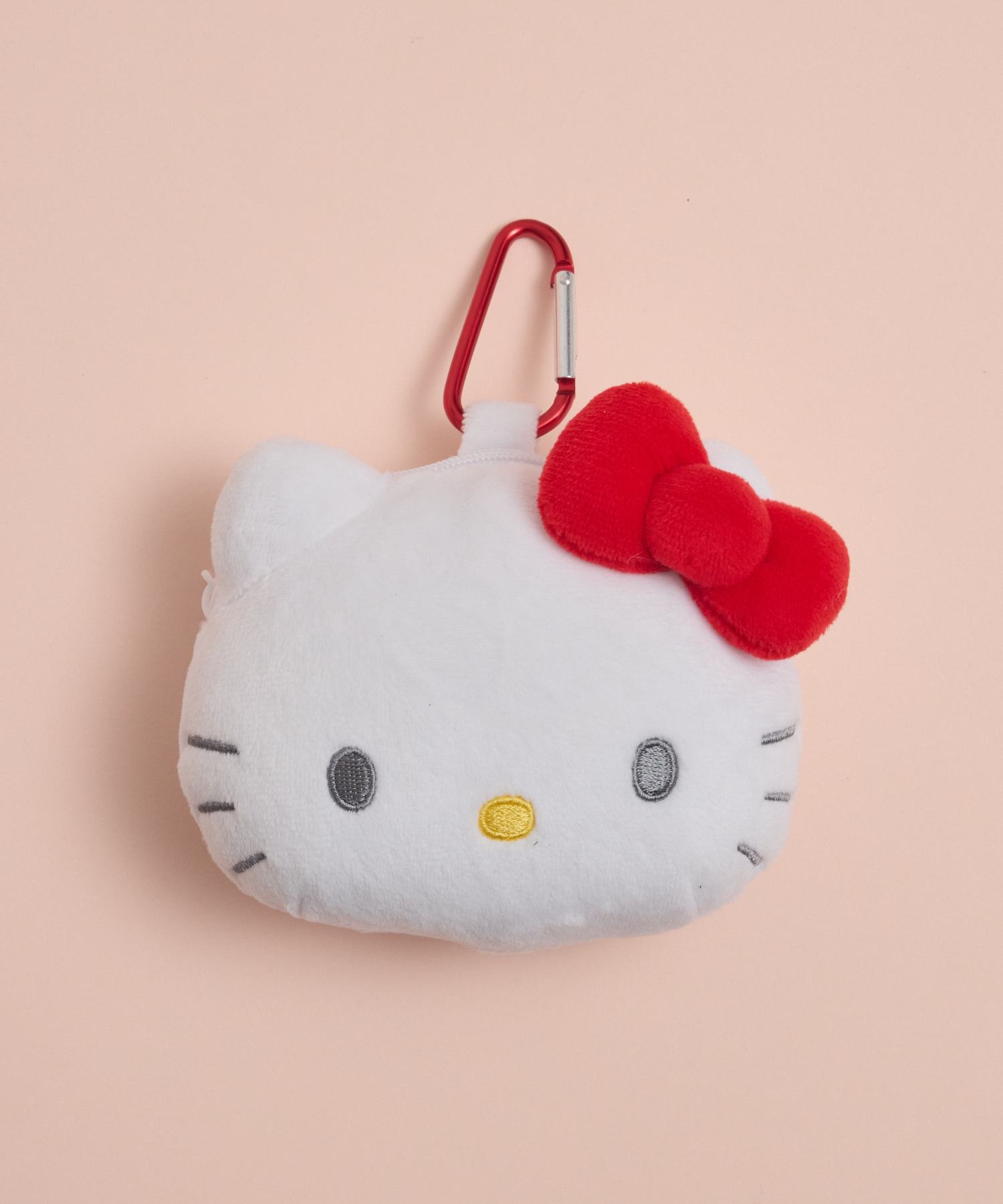 サンリオ 】 ハローキティ カラビナ付ぬいぐるみポーチ | IKG crossing