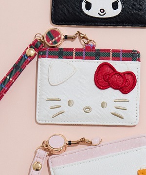 サンリオ】ハローキティ ダイカットフェイスパスケース | IKG crossing