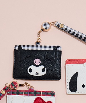 サンリオ】クロミ ダイカットフェイスパスケース | IKG crossing