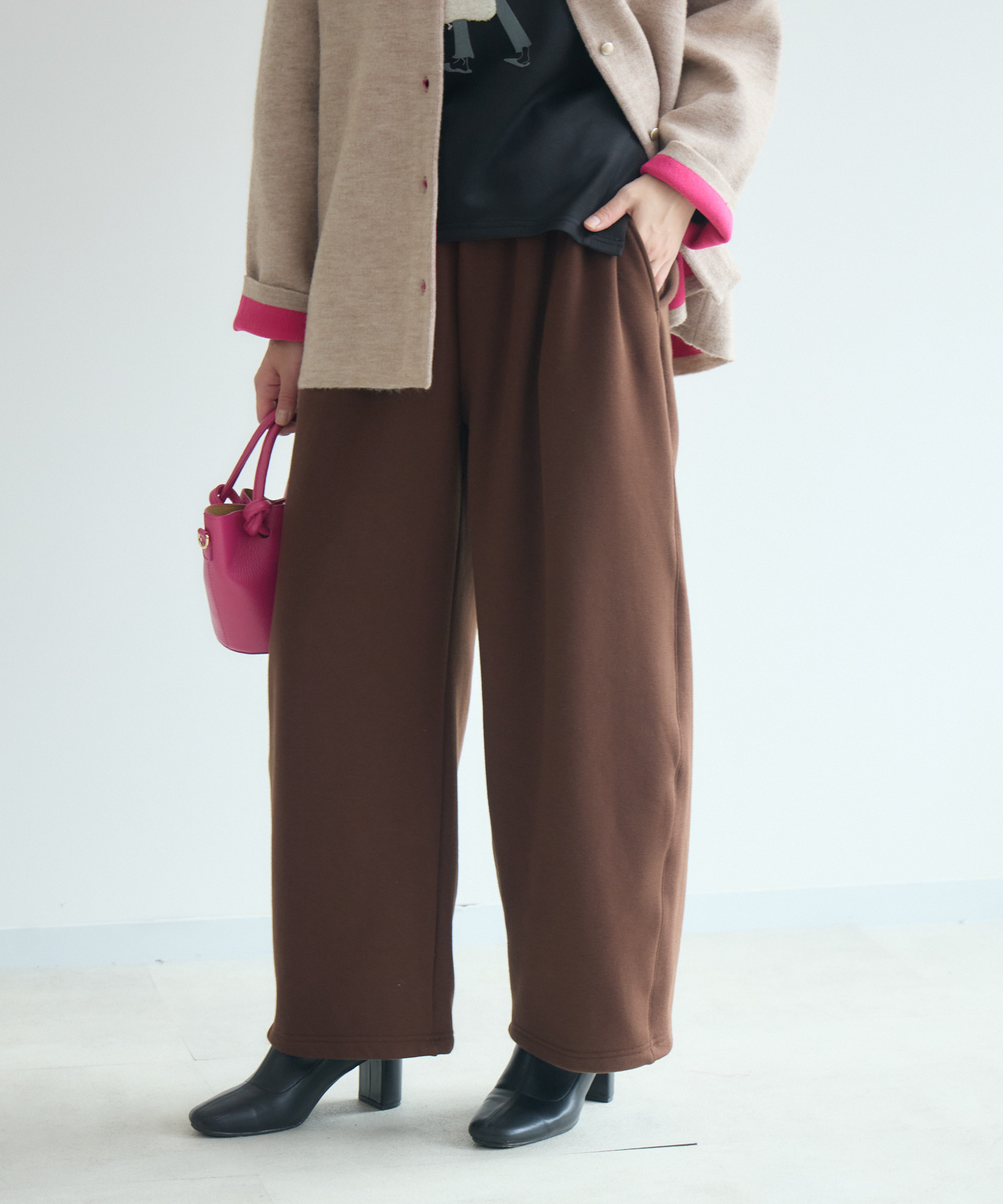 cloche 裏起毛カーブシルエットパンツ | IKG crossing