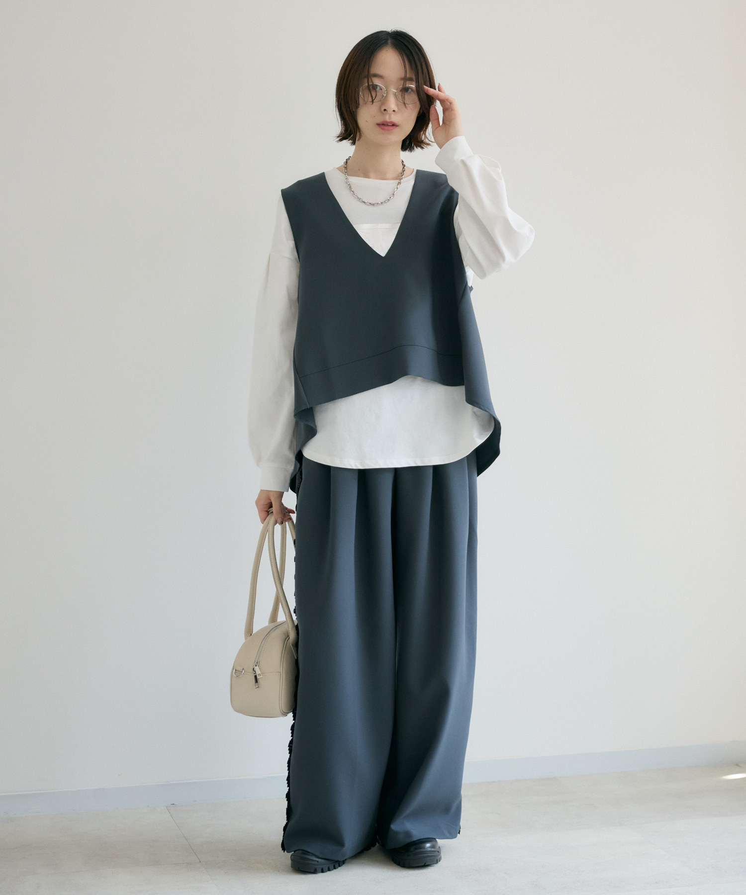 TRANOI. サイドプリーツワイドパンツ | IKG crossing