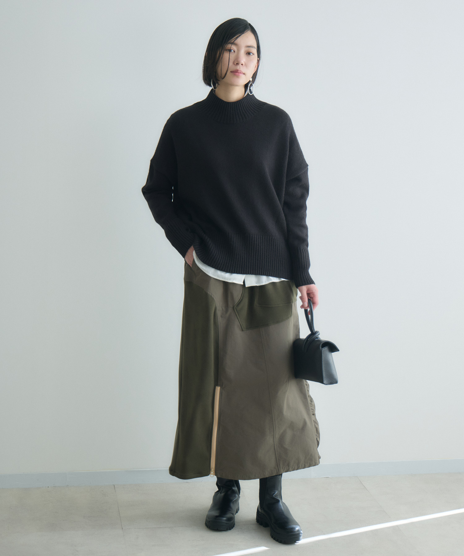 裾リブハイネックニット | IKG crossing