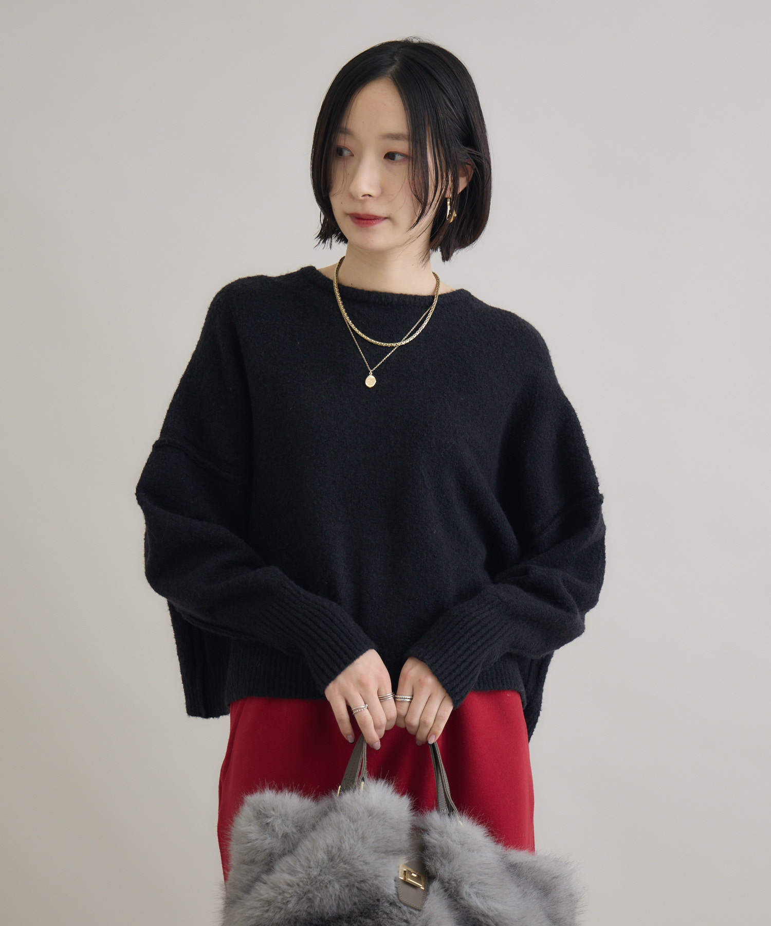 バレンティノ　リボン付きブラックニット Dignite Collier バックリボンニット | IKG crossing