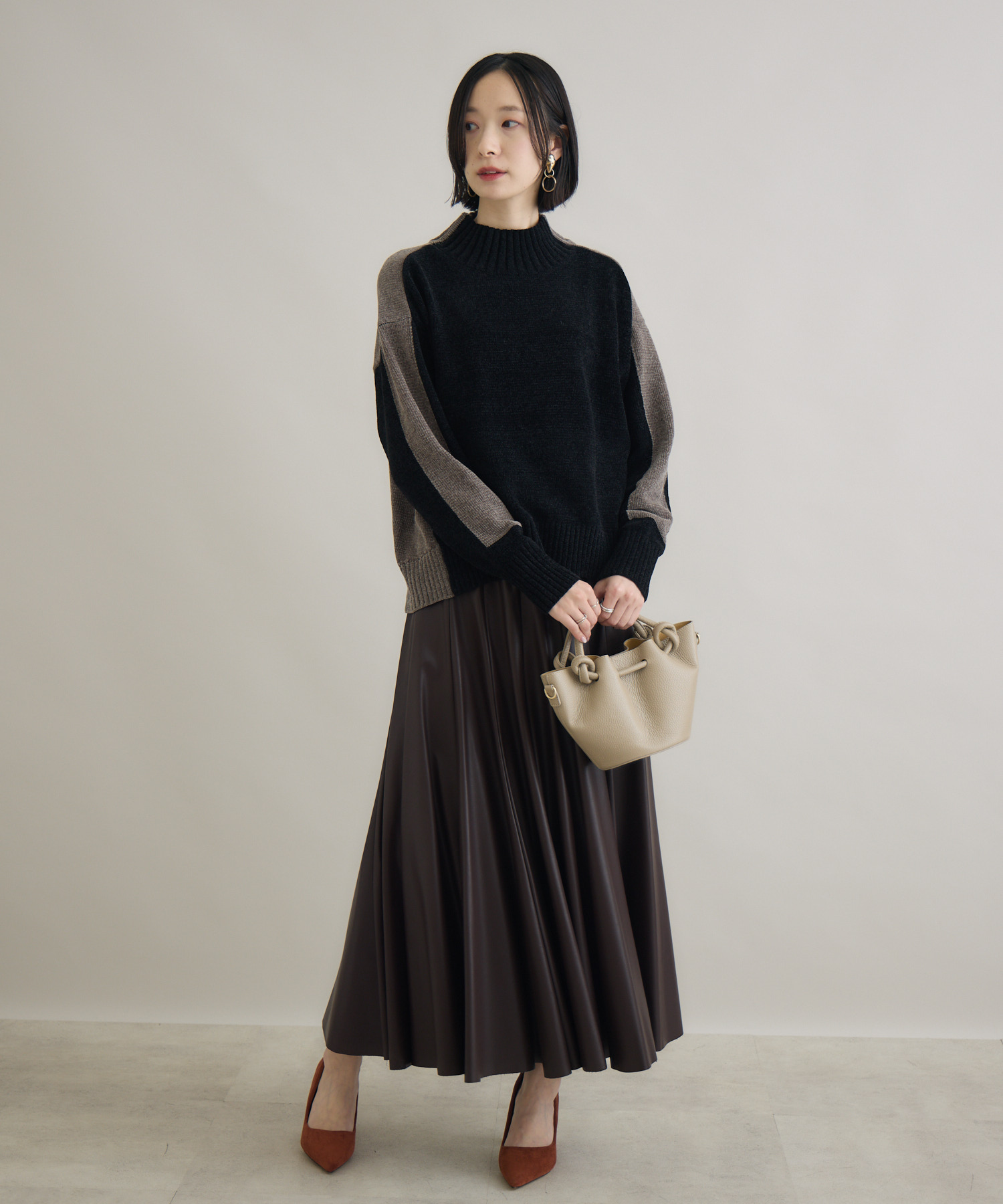 TRANOI. エコレザーサーキュラースカート | IKG crossing