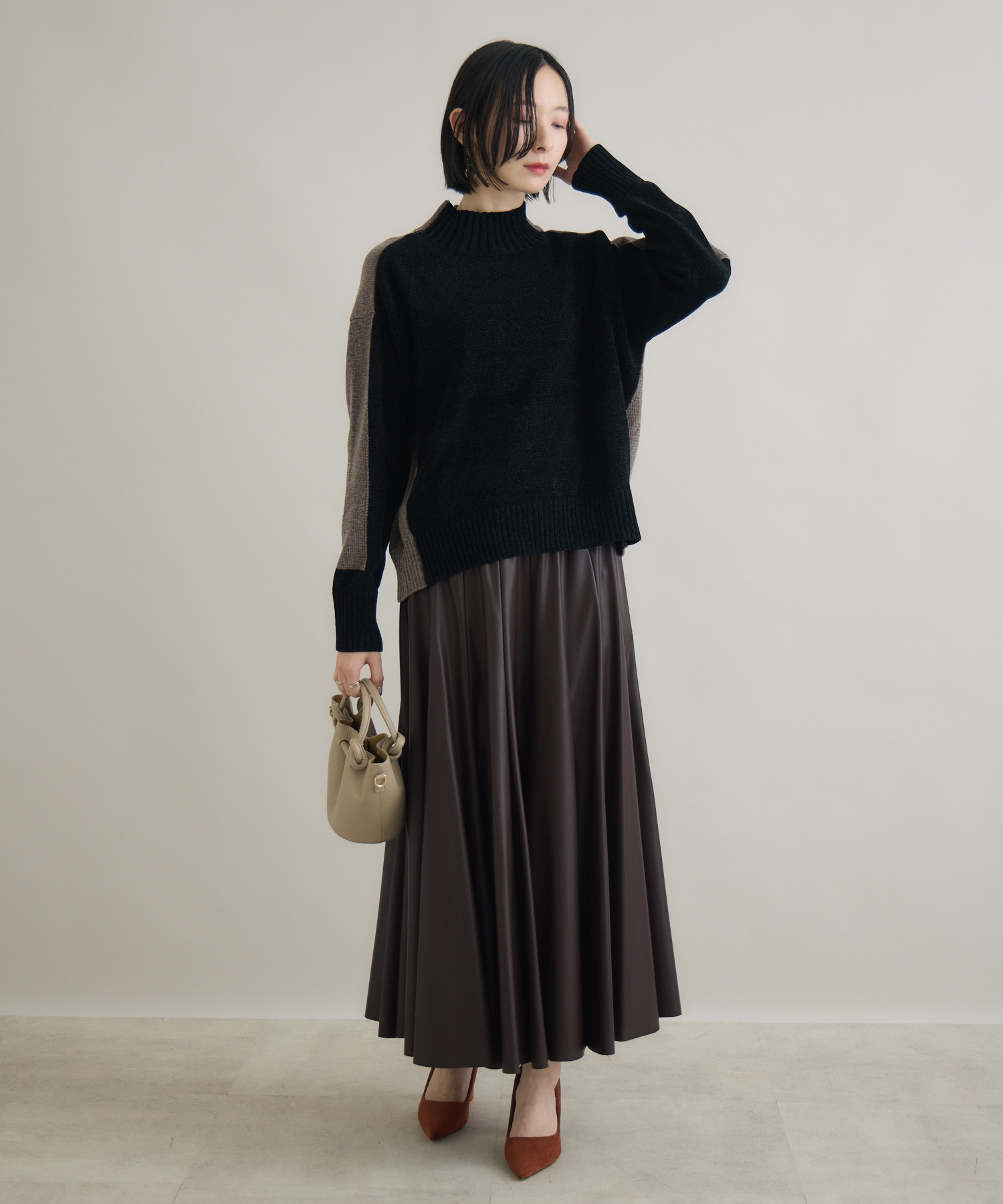 TRANOI. エコレザーサーキュラースカート | IKG crossing