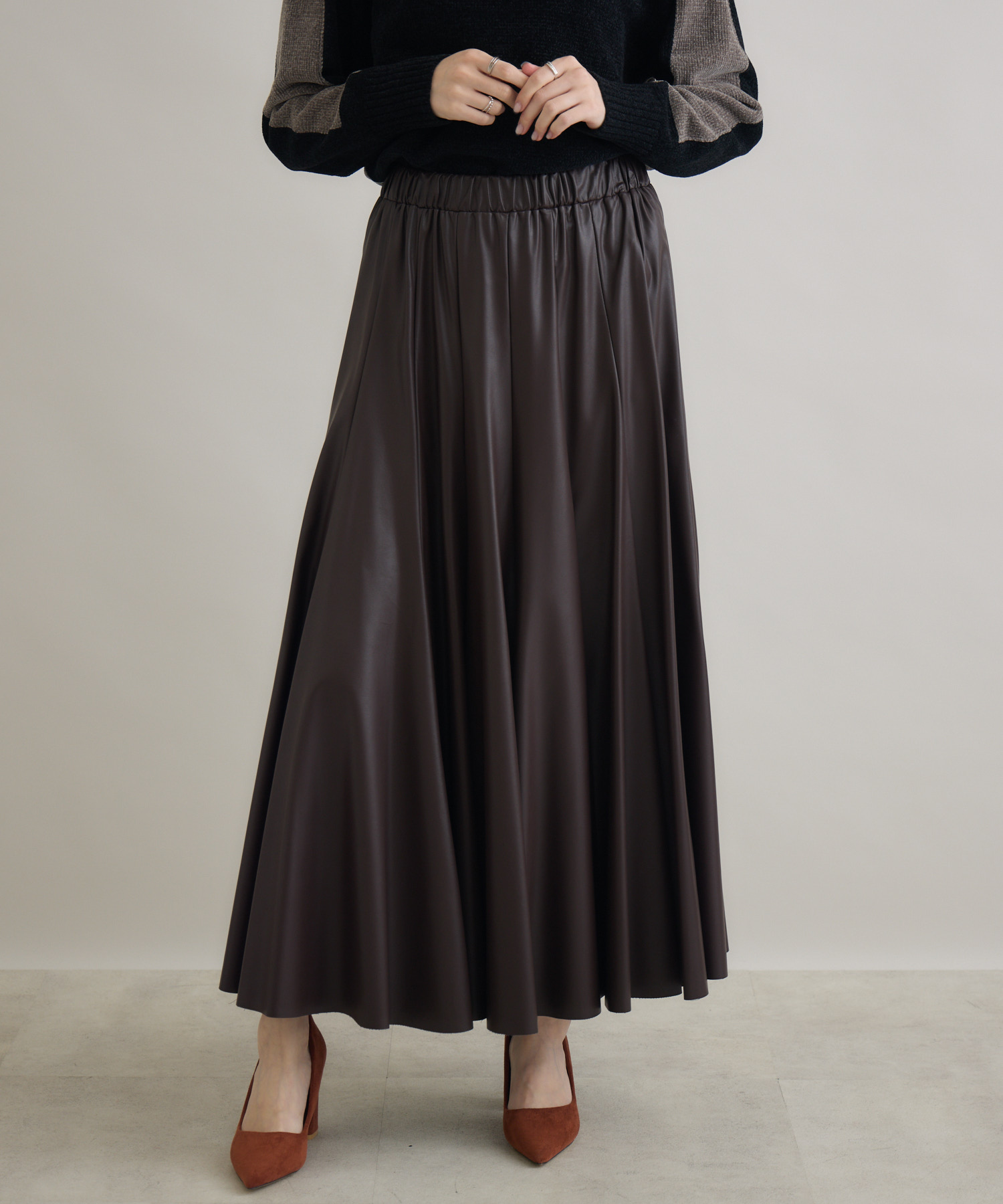 TRANOI. エコレザーサーキュラースカート | IKG crossing