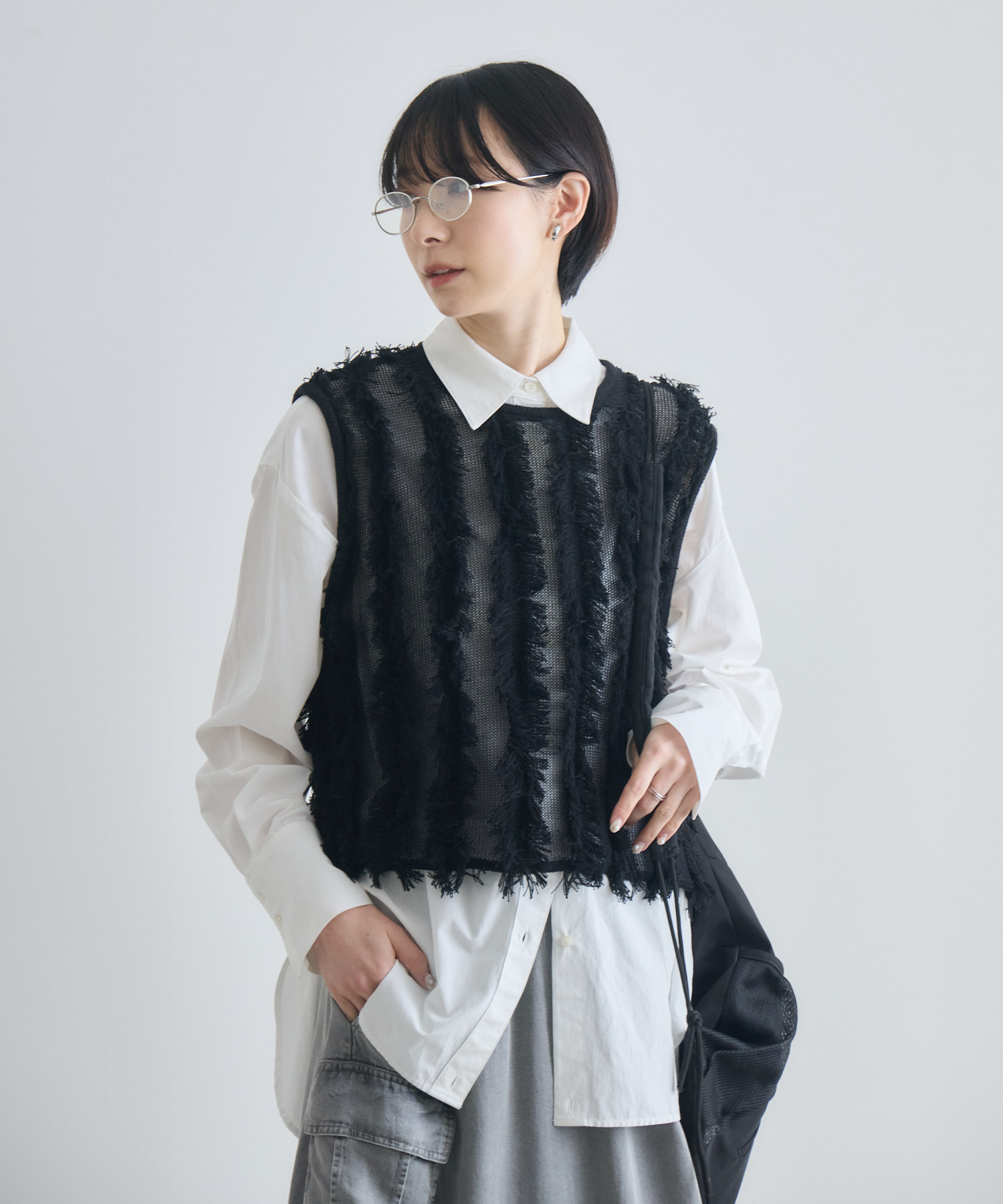 LILLY LYNQUE ニットフリンジベスト | IKG crossing