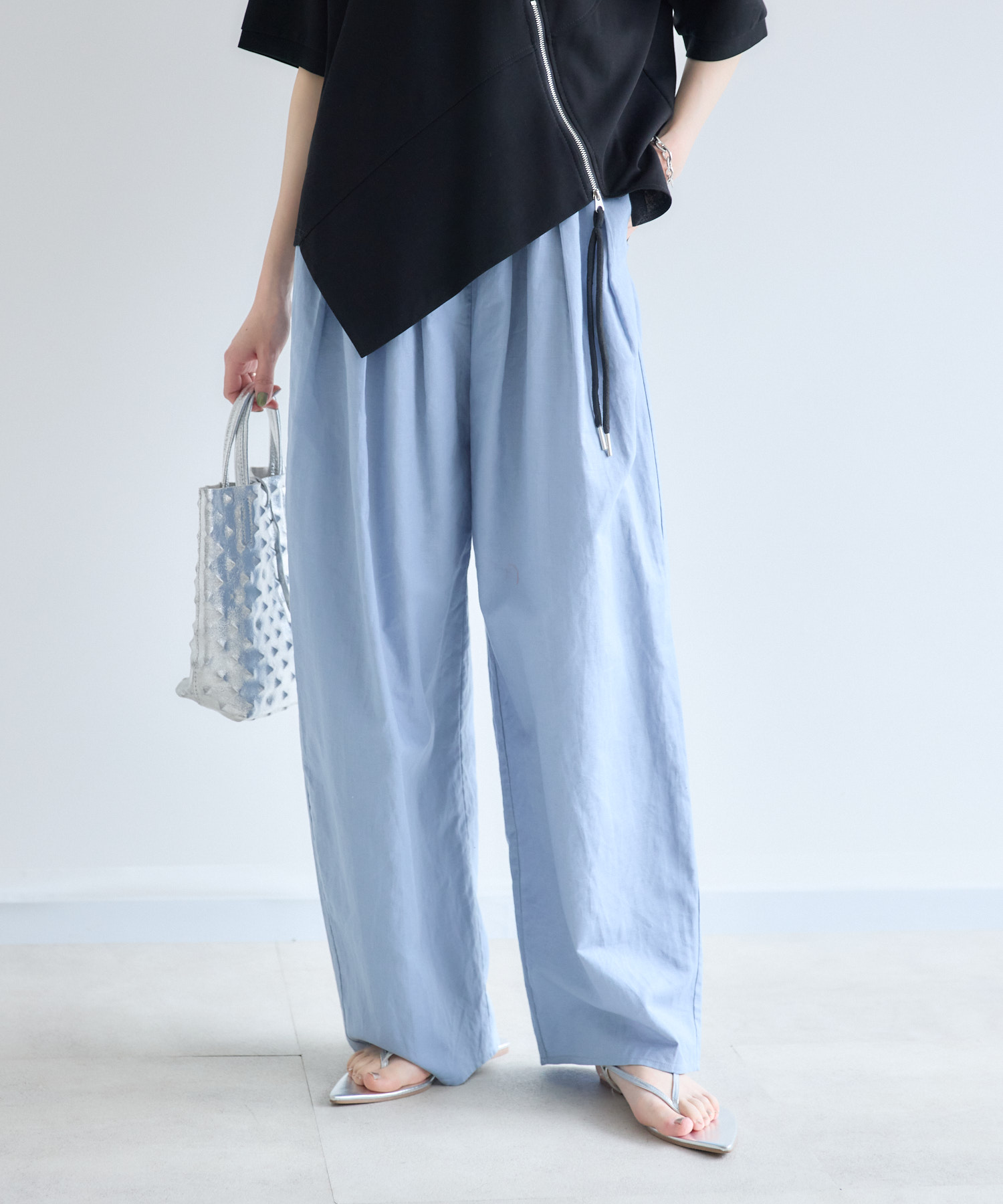 新品 マンシング 薄手パンツ LL 13号 ベージュ 送料込み #真夏もOK 残りわずか】cloche タックデザイン麻混パンツ | IKG crossing