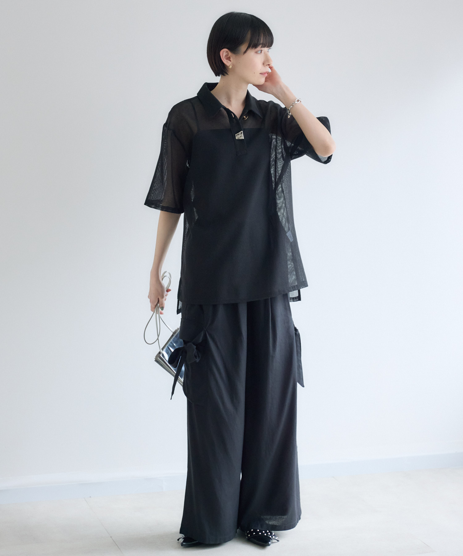 美品 ROSIEE メッシュ 半袖 トップス ブラック 残りわずか】ROSIEE ニュアンス釦メッシュシャツ | IKG crossing