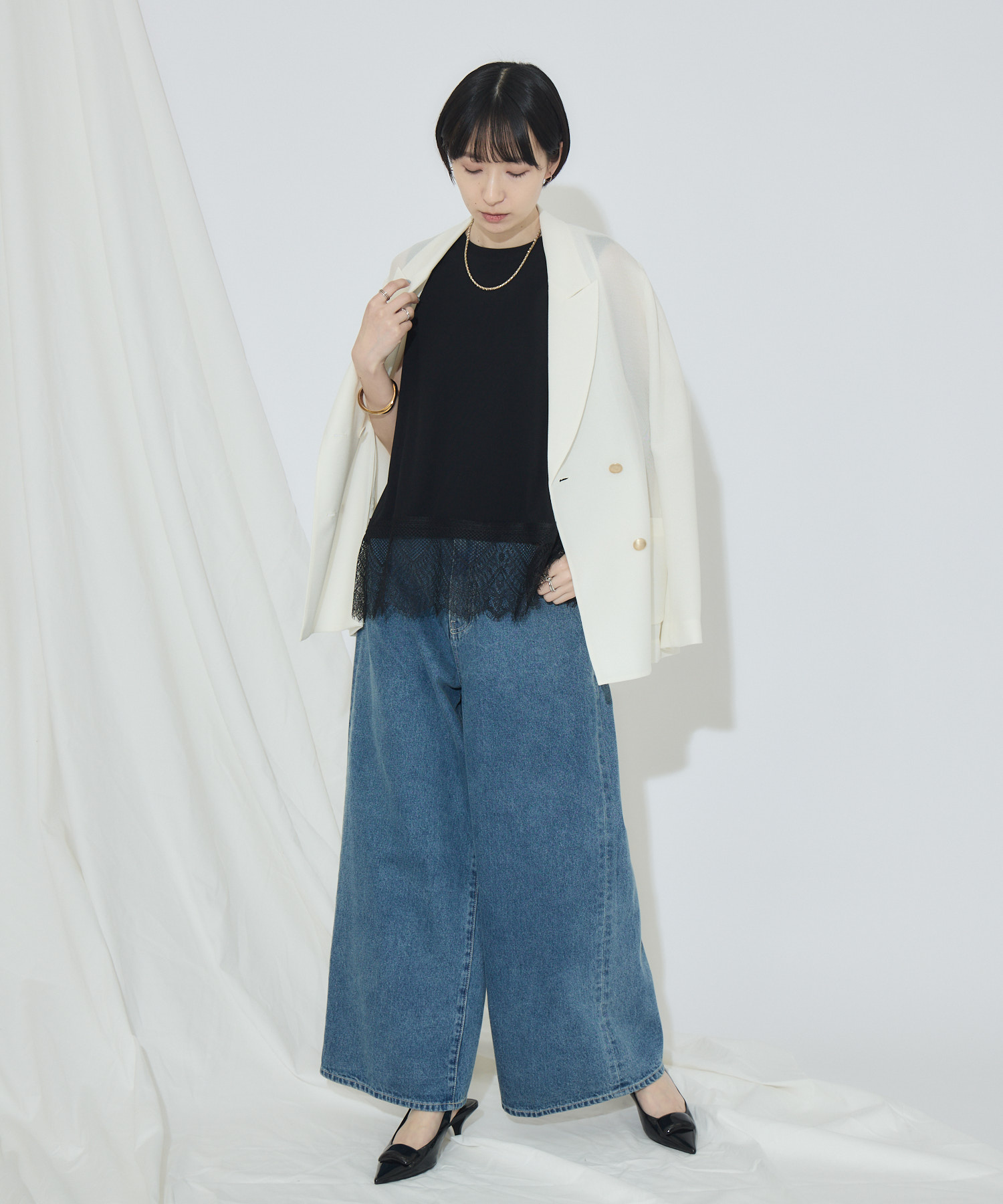 WEB限定 ROSIEE 裾レーストップス | IKG crossing