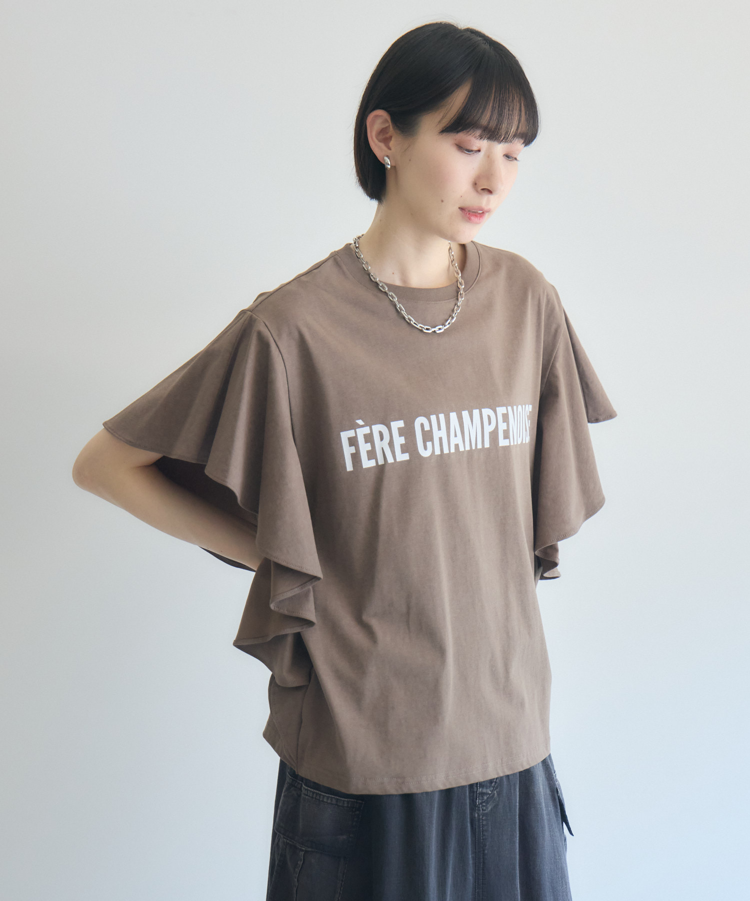 残りわずか】cloche ラッフルスリーブプリントTシャツ | IKG crossing